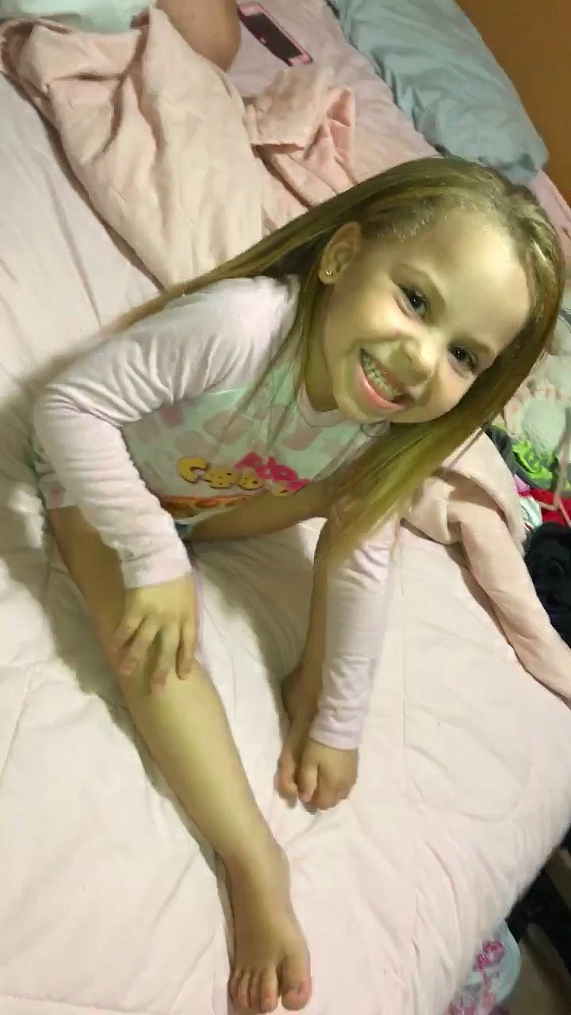 Asiah is registered to the contest to win money with this photo: arm, joy, leg, mouth, person, thigh