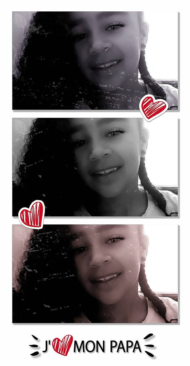 Naïma participe au concours pour gagner de l'argent avec cette photo : art, black_and_white, face, facial_expression, forehead, head, headwear, joy, nose, person, photo_caption, photograph, photography, selfie, smile, snapshot