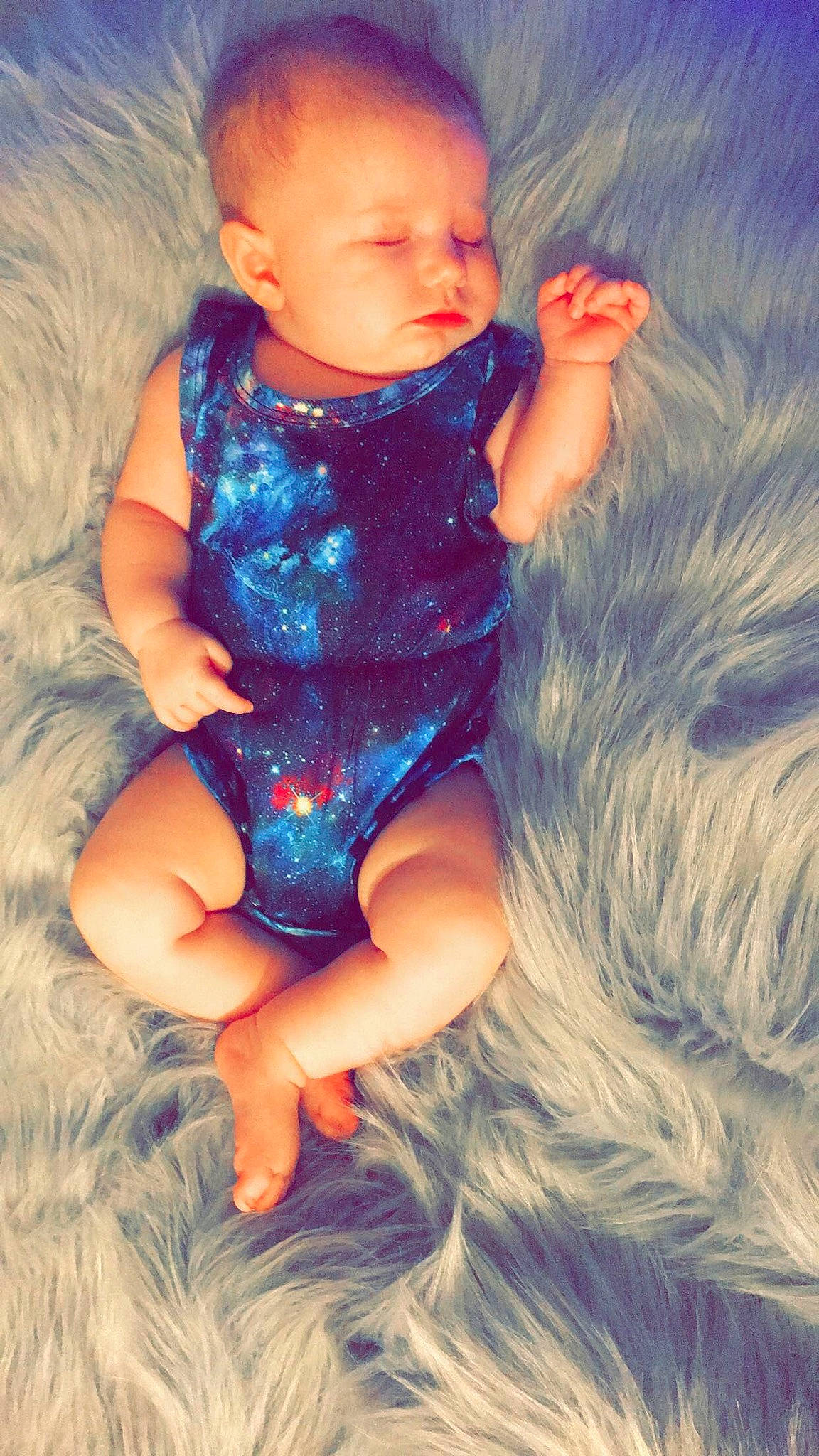 Maisley is registered to the contest to win money with this photo: arm, baby, barefoot, child, fun, leg, person, pink, play, sitting, skin, smile, toddler