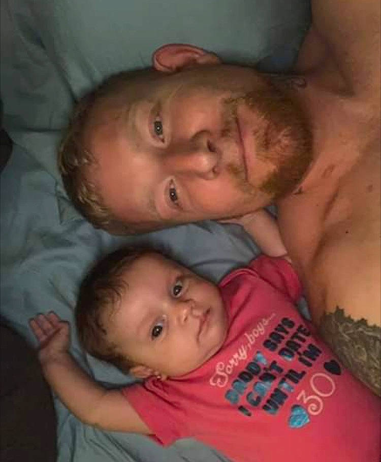 Natasha is registered to the contest to win money with this photo: abdomen, arm, bedtime, cheek, child, chin, day, face, finger, forehead, head, infant, lip, mother, mouth, nose, person, skin, sleep, toddler