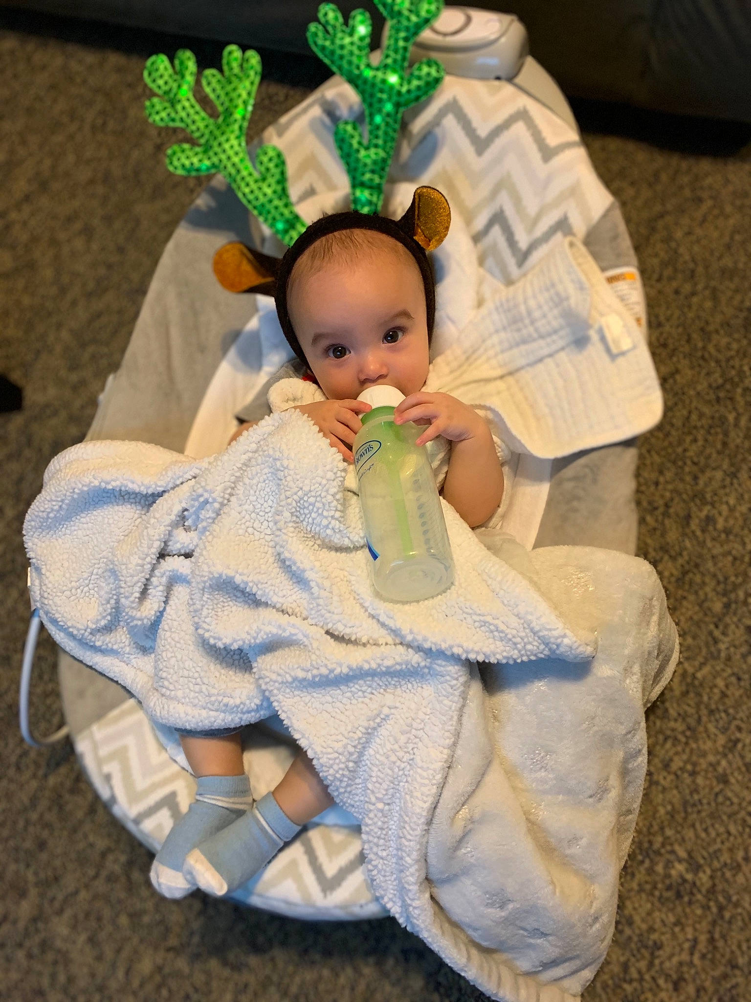 Cristian is registered to the contest to win money with this photo: angel, baby_products, baby_toddler_clothing, baby_toys, costume_accessory, craft, doll, embellishment, fictional_character, headpiece, linens, mythical_creature, person, plastic, product, sock, toy