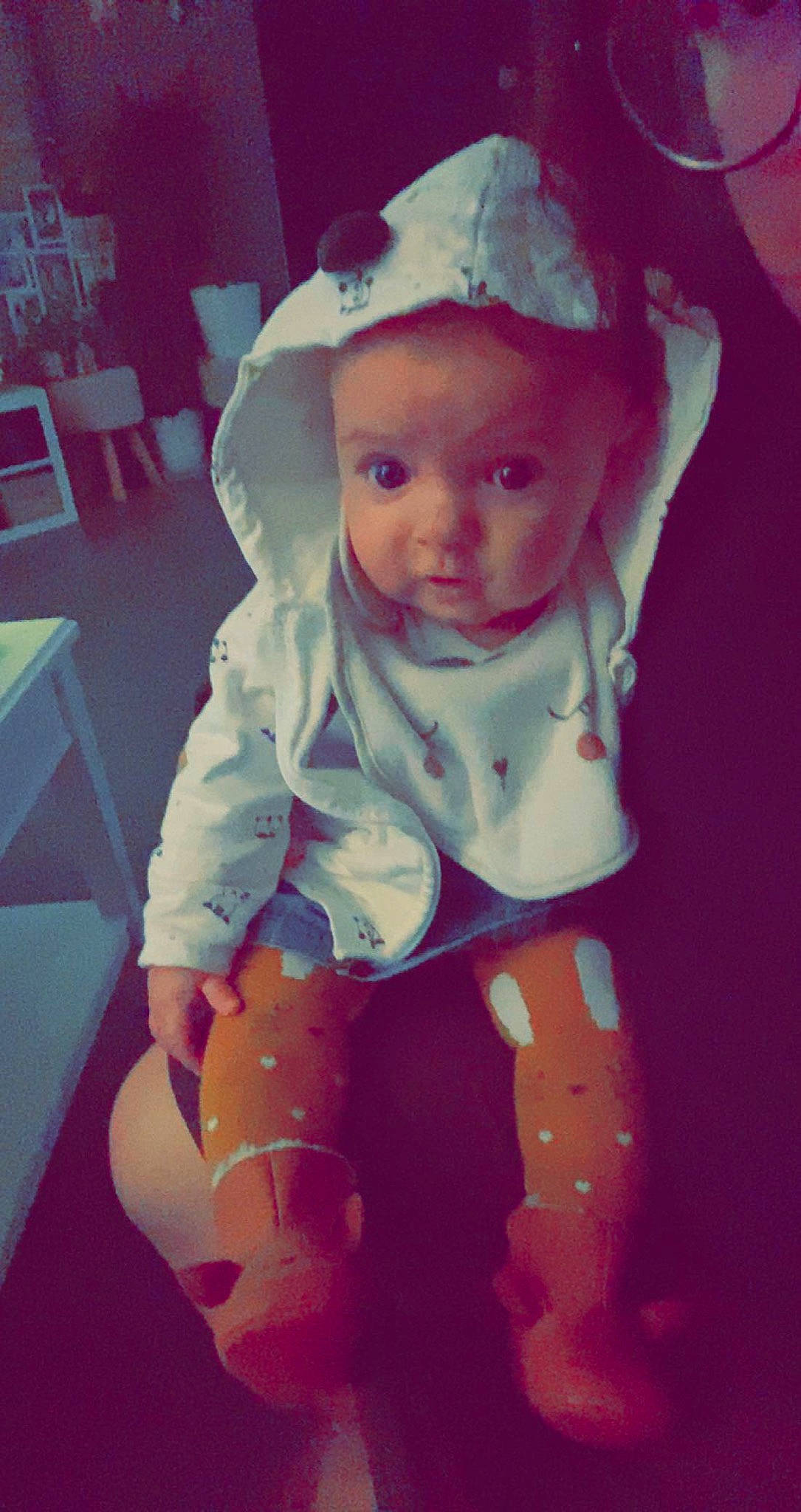 Oïhana participe au concours pour gagner de l'argent avec cette photo : baby, cheek, child, cool, eye, hat, head, headgear, person, pink, play, skin, smile, toddler