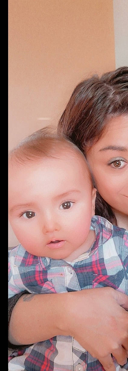 Julio a rejoint le concours — aidez-le/la à gagner de superbes lots ! baby, beauty, brown_hair, cheek, child, chin, close_up, eye, eyebrow, face, forehead, head, iris, lip, mouth, nose, person, photography, skin, smile