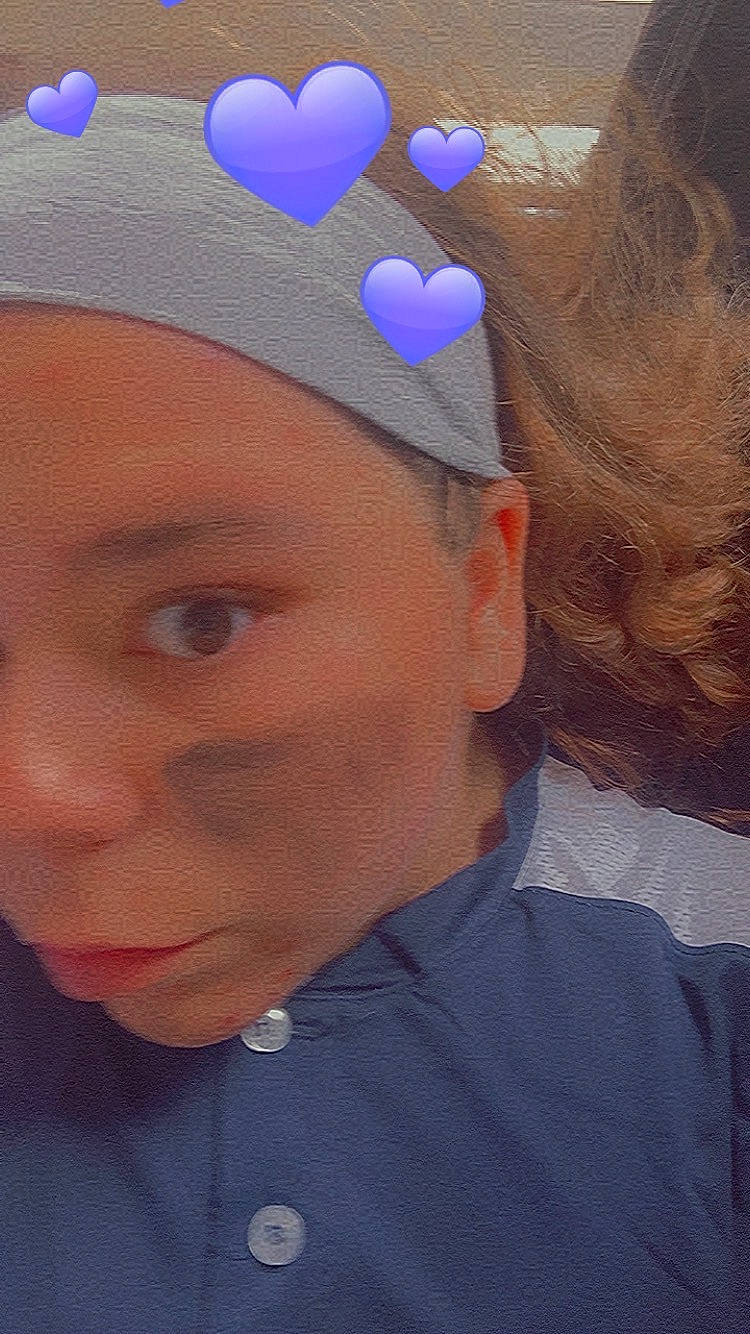 Julianne is registered to the contest to win money with this photo: art, baby, baseball_cap, cap, cheek, chin, clothing, cool, electric_blue, eyebrow, fashion_accessory, forehead, fun, happy, human_body, lip, nose, paint, person, t_shirt