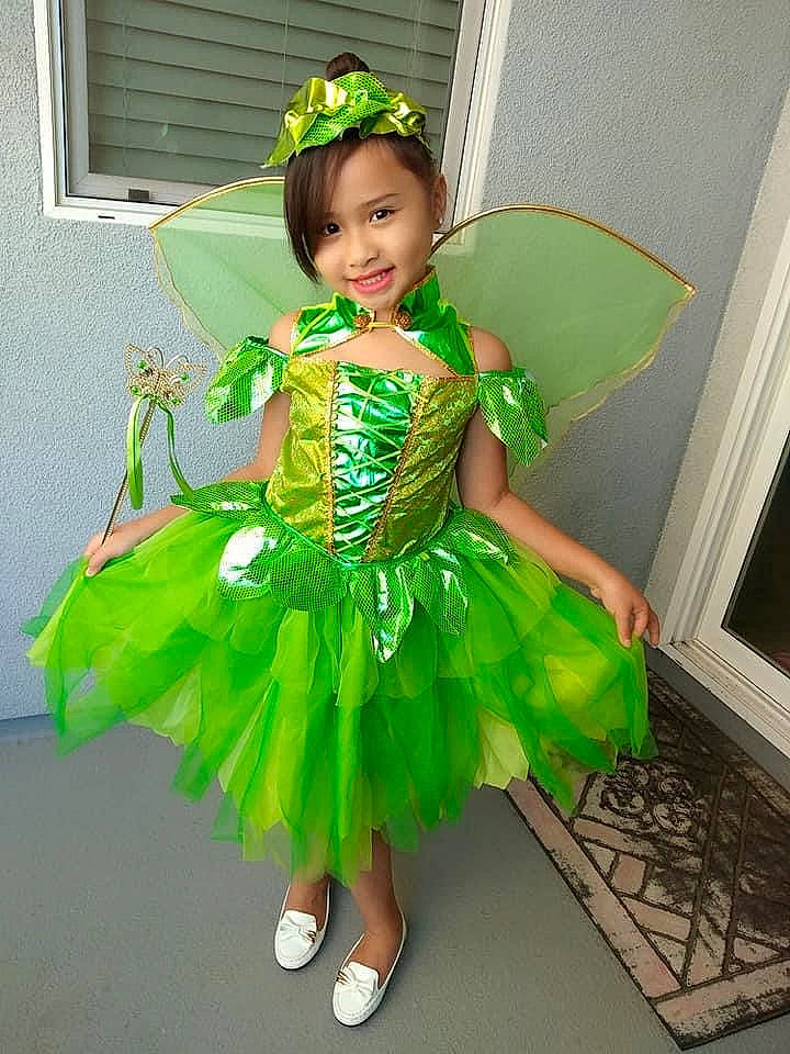 Yshin joined the competition — help win amazing prizes! ballet_tutu, costume, dance, entertainment, event, fashion_accessory, fashion_design, formal_wear, fun, green, happy, headgear, headpiece, joy, magenta, mythical_creature, party_supply, performing_arts, person, smile