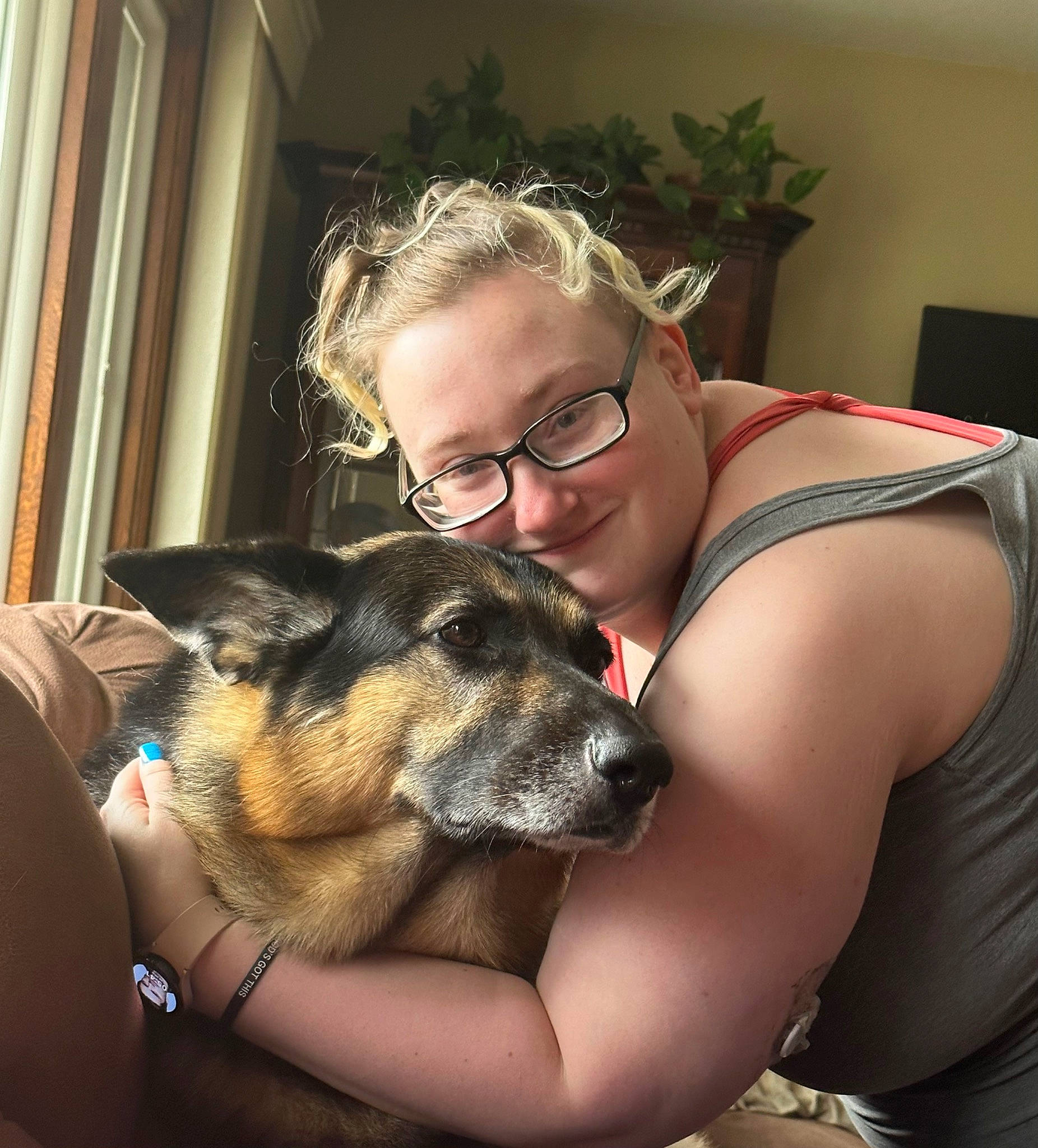 Diesel is registered to the contest to win money with this photo: carnivore, comfort, companion_dog, dog, dog_breed, ear, eyewear, fawn, fur, glasses, happy, houseplant, picture_frame, sitting, smile, snout, sporting_group, sunglasses, vision_care, window