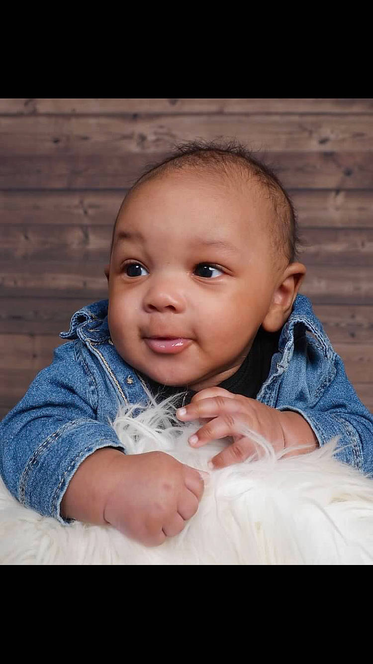 Kamal joined the competition — help win amazing prizes! baby, cheek, child, chin, eye, face, hand, head, human, lip, mouth, nose, person, photograph, photography, portrait, portrait_photography, sitting, skin, smile