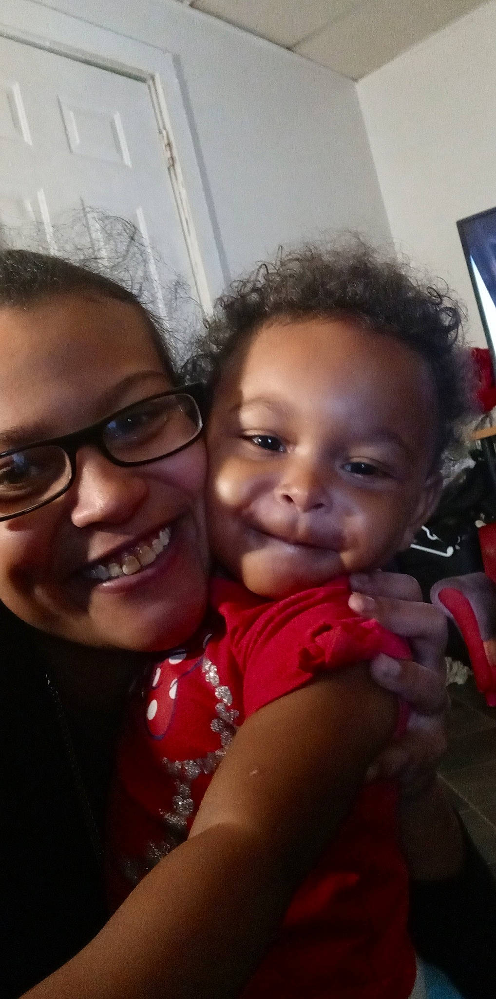 Eko joined the competition — help win amazing prizes! baby, cheek, child, cool, eye, eyebrow, face, forehead, fun, glasses, head, joy, lip, nose, people, person, photography, red, selfie, skin