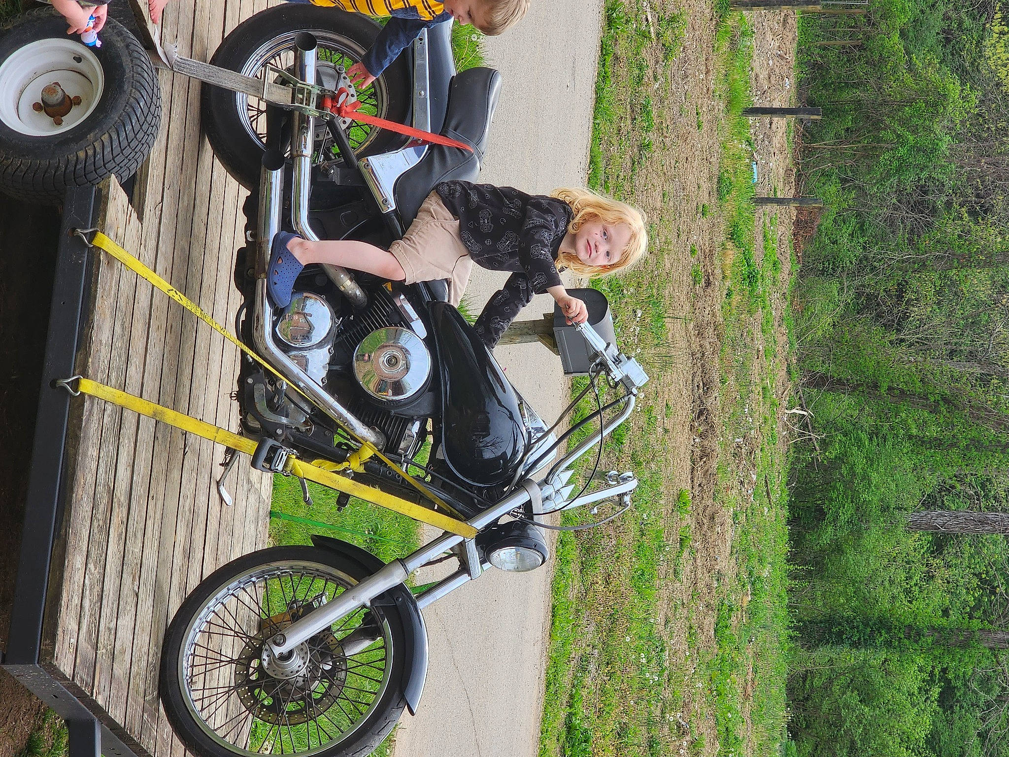 Emmett joined the competition — help win amazing prizes! automotive_tire, bicycle, bicycle_accessory, bicycle_chain, bicycle_fork, bicycle_frame, bicycle_handlebar, bicycle_saddle, bicycle_tire, bicycle_wheel, bicycles_equipment_and_supplies, crankset, helmet, hub_gear, motor_vehicle, person, plant, sports_equipment, tire, vehicle