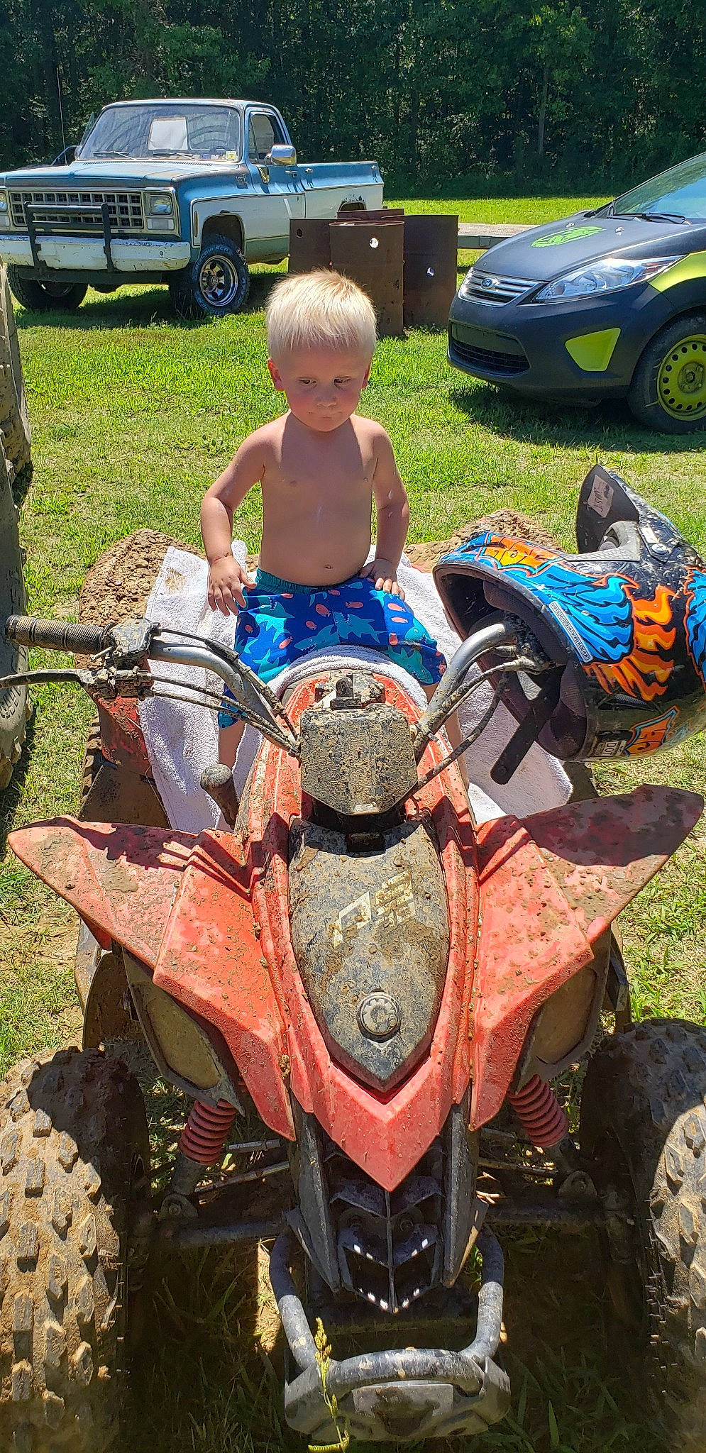 Nikolas is registered to the contest to win money with this photo: all_terrain_vehicle, auto_part, automotive_exterior, automotive_tire, car, motor_vehicle, motorcycle, motorsport, off_roading, person, recreation, soil, tire, vehicle