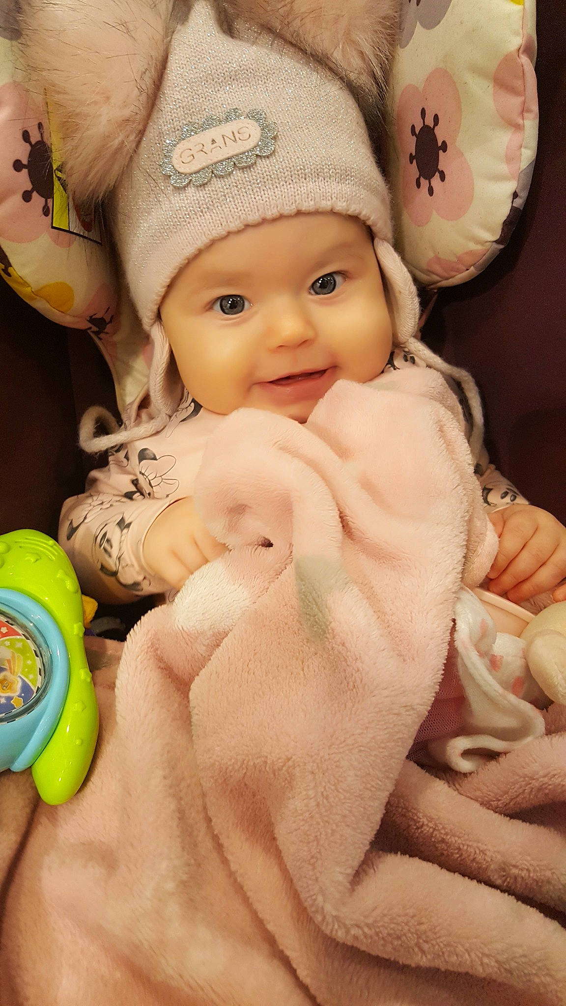 Daria is registered to the contest to win money with this photo: cheek, child, doll, eye, finger, hand, headwear, infant, iris, person, product, skin, smile, stuffed_toy, toddler, toy