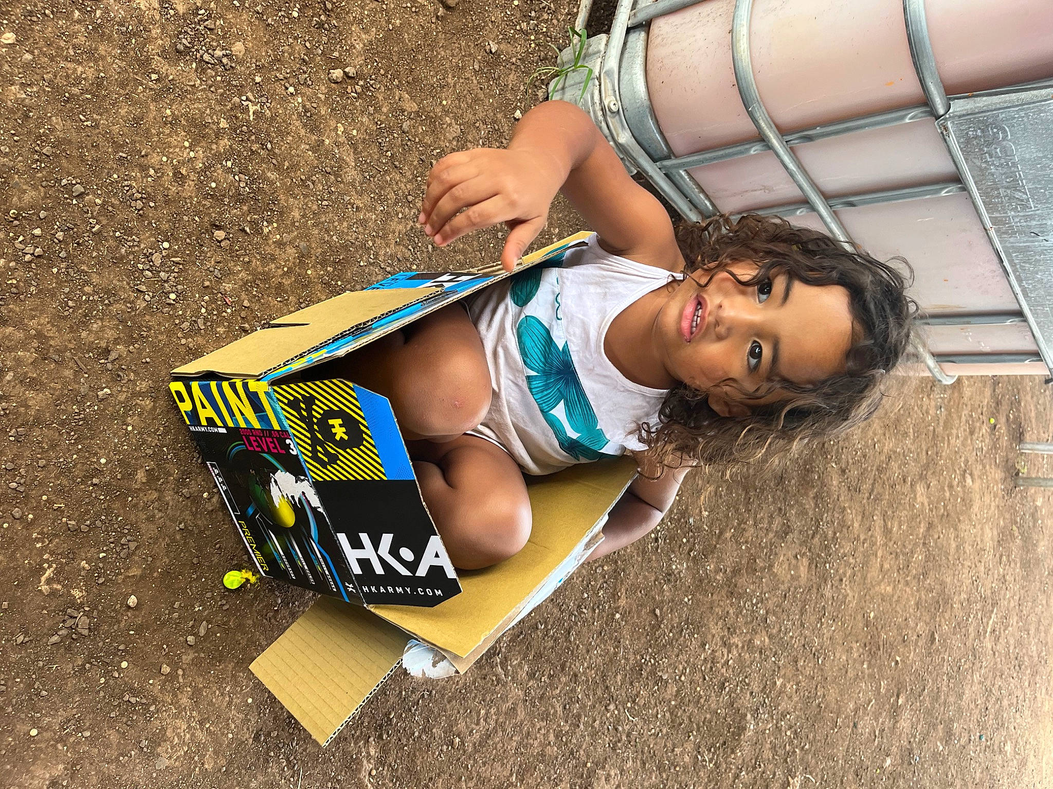 Maila is registered to the contest to win money with this photo: asphalt, bag, brassiere, chest, electric_blue, eyewear, flash_photography, glasses, happy, human_leg, jewellery, knee, leisure, luggage_and_bags, person, sunglasses, thigh, travel, trunk, vision_care