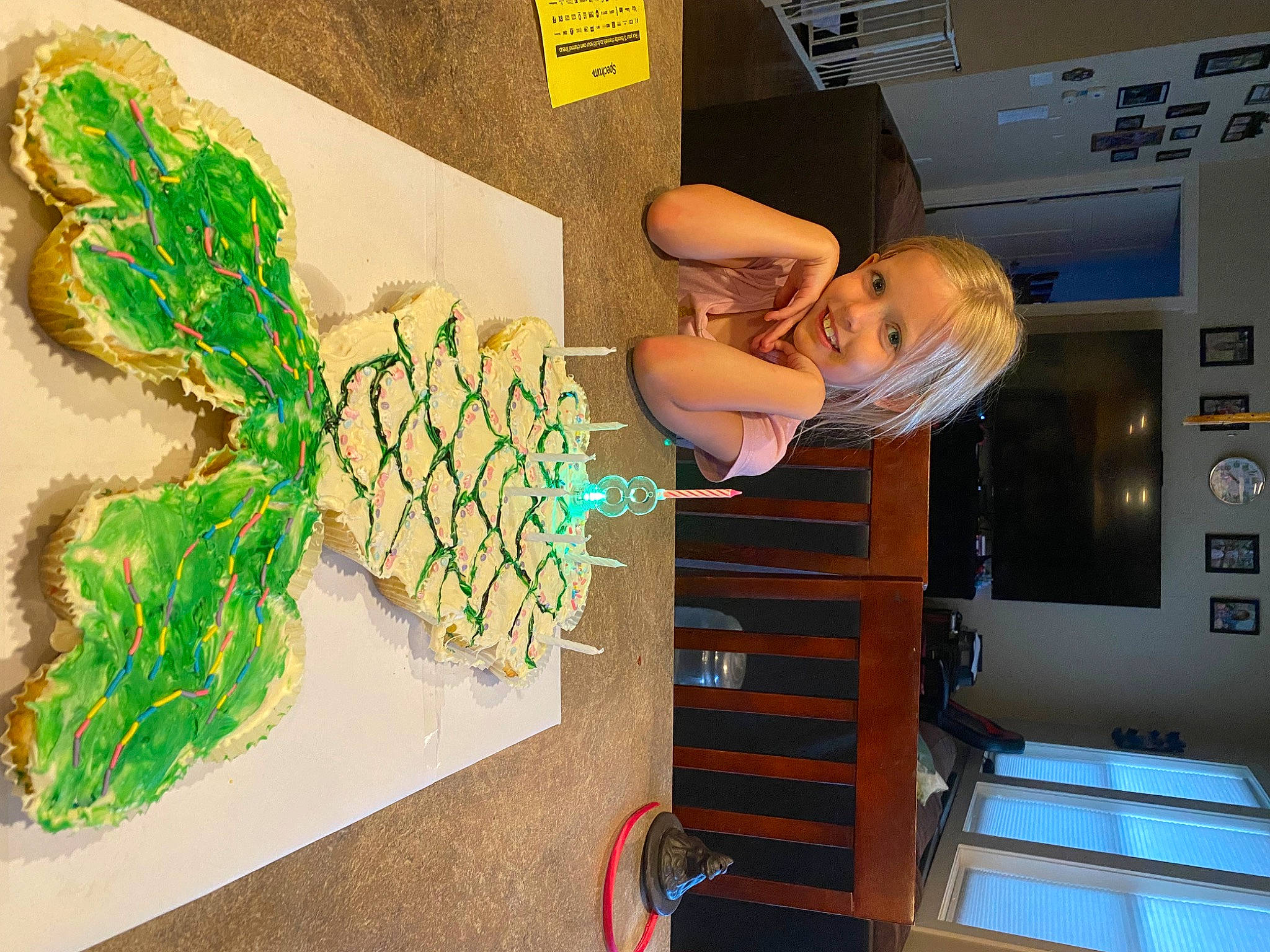 Karmyn joined the competition — help win amazing prizes! art, illustration, joy, machine, paint, painting, paper, paper_product, pattern, person, room, visual_arts