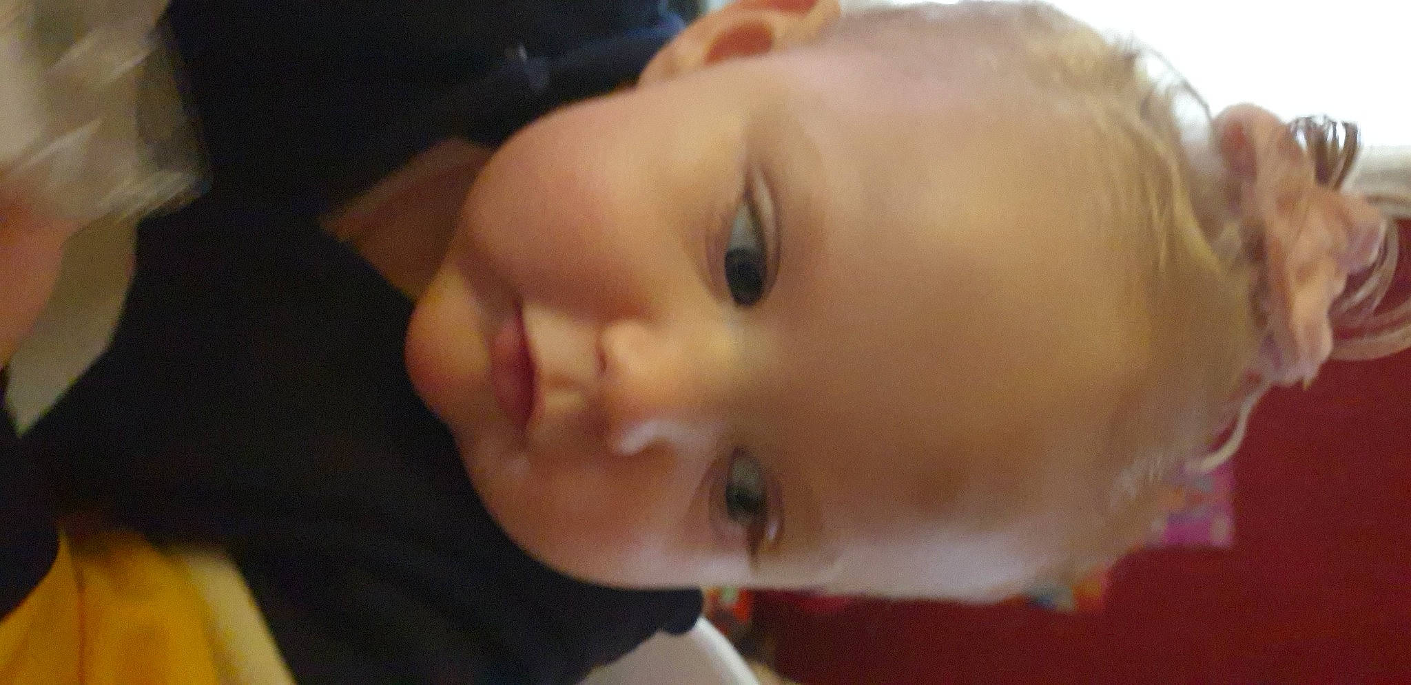 Nailla Allanic Cauvet participe au concours pour gagner de l'argent avec cette photo : baby, baby_toddler_clothing, cheek, child, close_up, ear, eyebrow, eyelash, forehead, fun, happy, iris, lip, mouth, neck, nose, person, portrait_photography, skin, smile