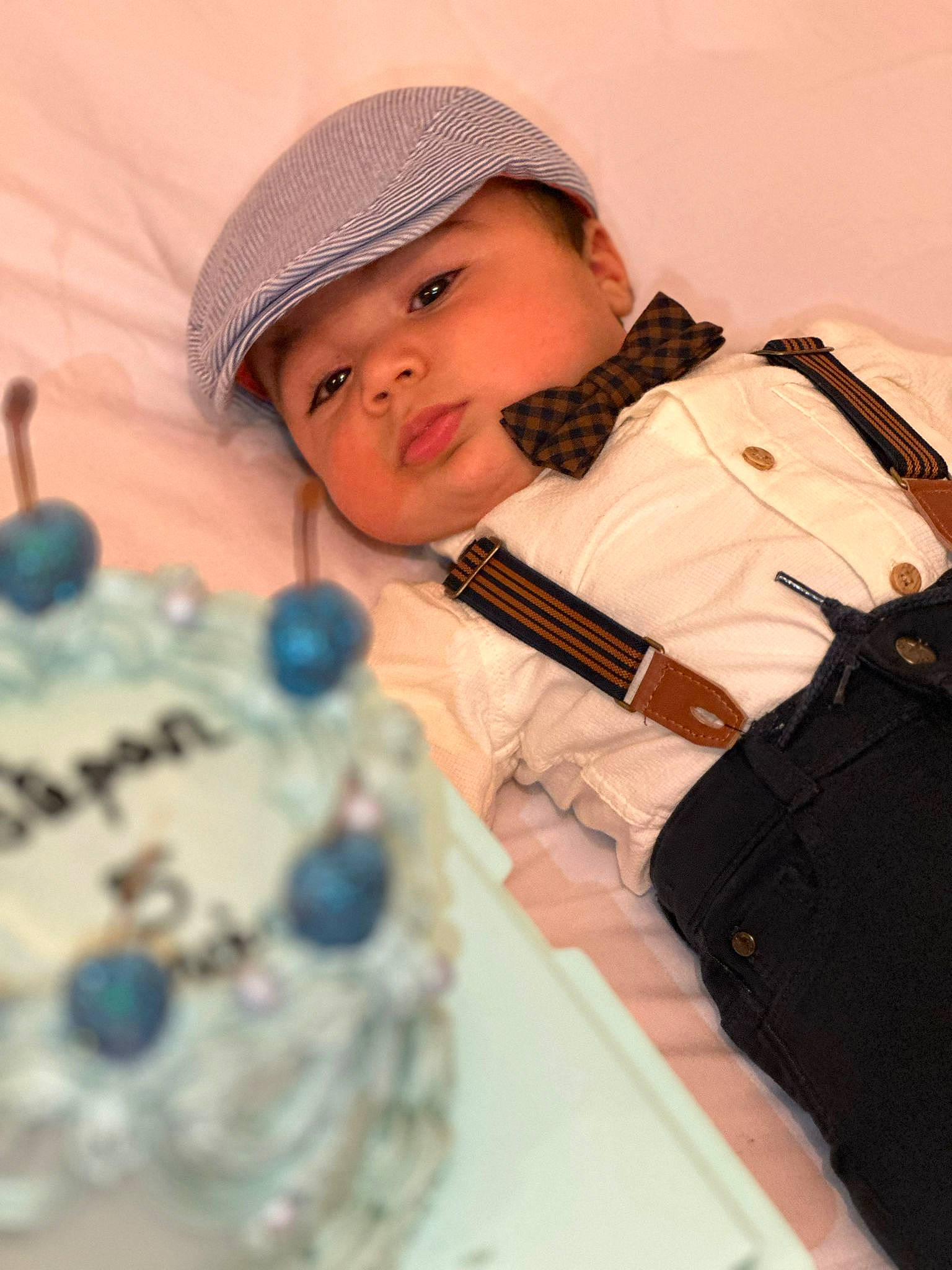 Stepan a rejoint le concours — aidez-le/la à gagner de superbes lots ! baby, baby_products, beanie, cap, child, electric_blue, event, fashion_accessory, fun, happy, headwear, knit_cap, military, pattern, person, personal_protective_equipment, portrait_photography, sitting, soldier, textile