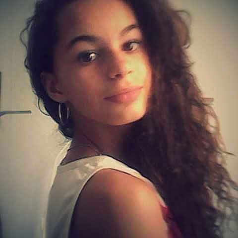 Alizé participe au concours pour gagner de l'argent avec cette photo :