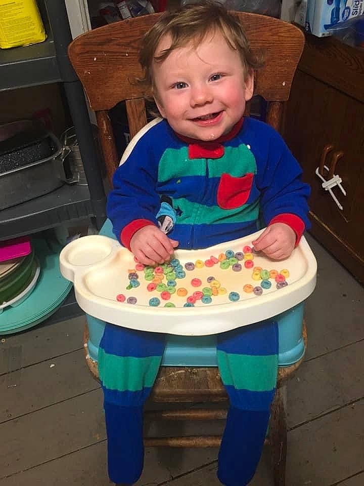 Alexander is registered to the contest to win money with this photo: baby, child, joy, person, play, sitting, toddler