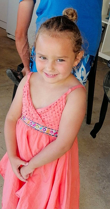 Naomie participe au concours pour gagner de l'argent avec cette photo : child, child_model, joy, neck, person, smile, toddler