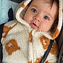 Zaïen participe au concours pour gagner de l'argent avec cette photo : baby, car_seat, child, clothing, cozy, cute, expression, eyes, face, fleece, hand, hoodie, indoor, infant, portrait, safety, seatbelt, straps, warm, young