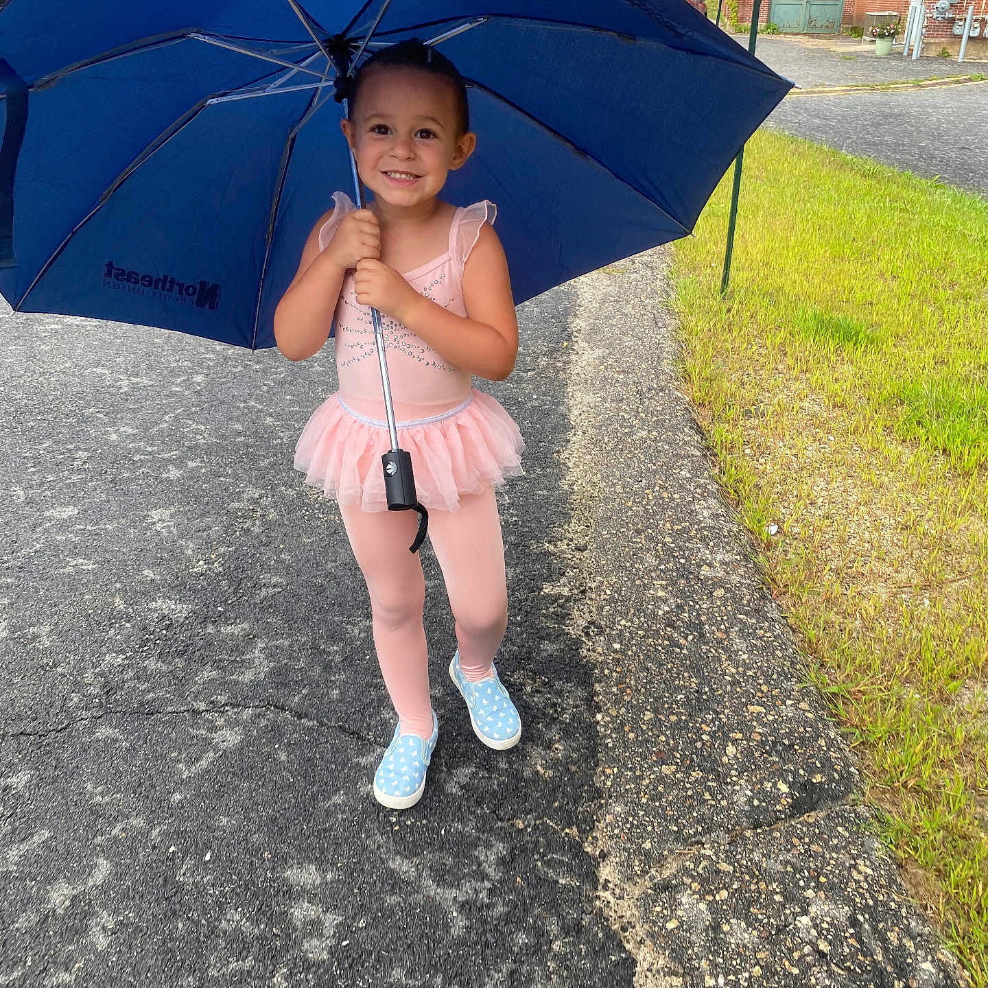 Emberly is registered to the contest to win money with this photo: architecture, building, child, city, face, female, girl, grass, head, outdoors, person, photography, plant, portrait, road, shelter, soil, street, summer, urban