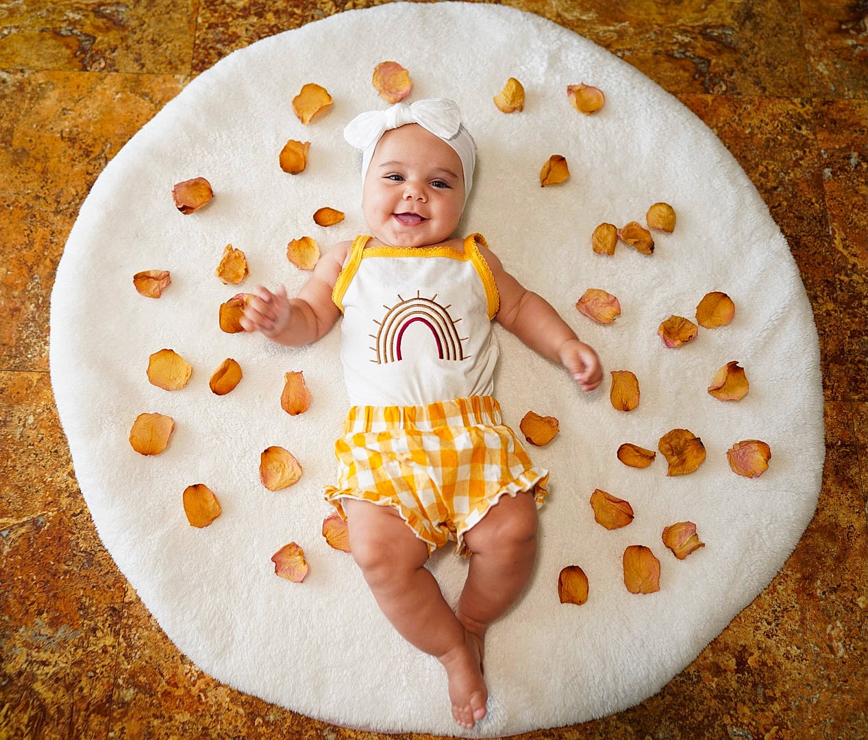 Xenadaea joined the competition — help win amazing prizes! baby, baby_products, baby_toddler_clothing, child, circle, face, fun, happy, head, headwear, joy, orange, pattern, peach, people_in_nature, person, polka_dot, product, sleeve, smile
