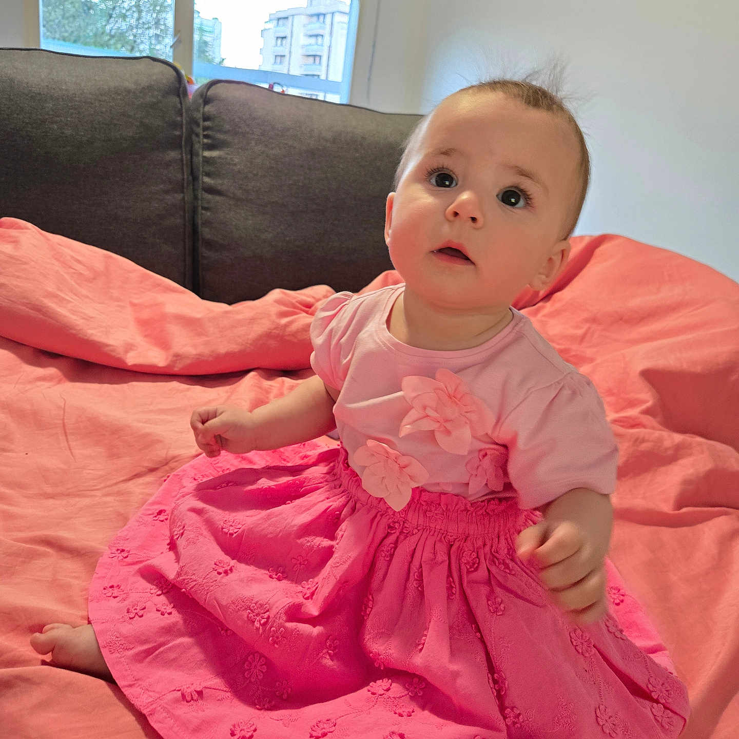 Alida Alexandra a rejoint le concours — aidez-le/la à gagner de superbes lots ! architecture, baby, bed, blanket, bodypart, clothing, couch, cushion, dress, face, finger, furniture, hand, head, homedecor, indoors, person, photography, portrait, sitting