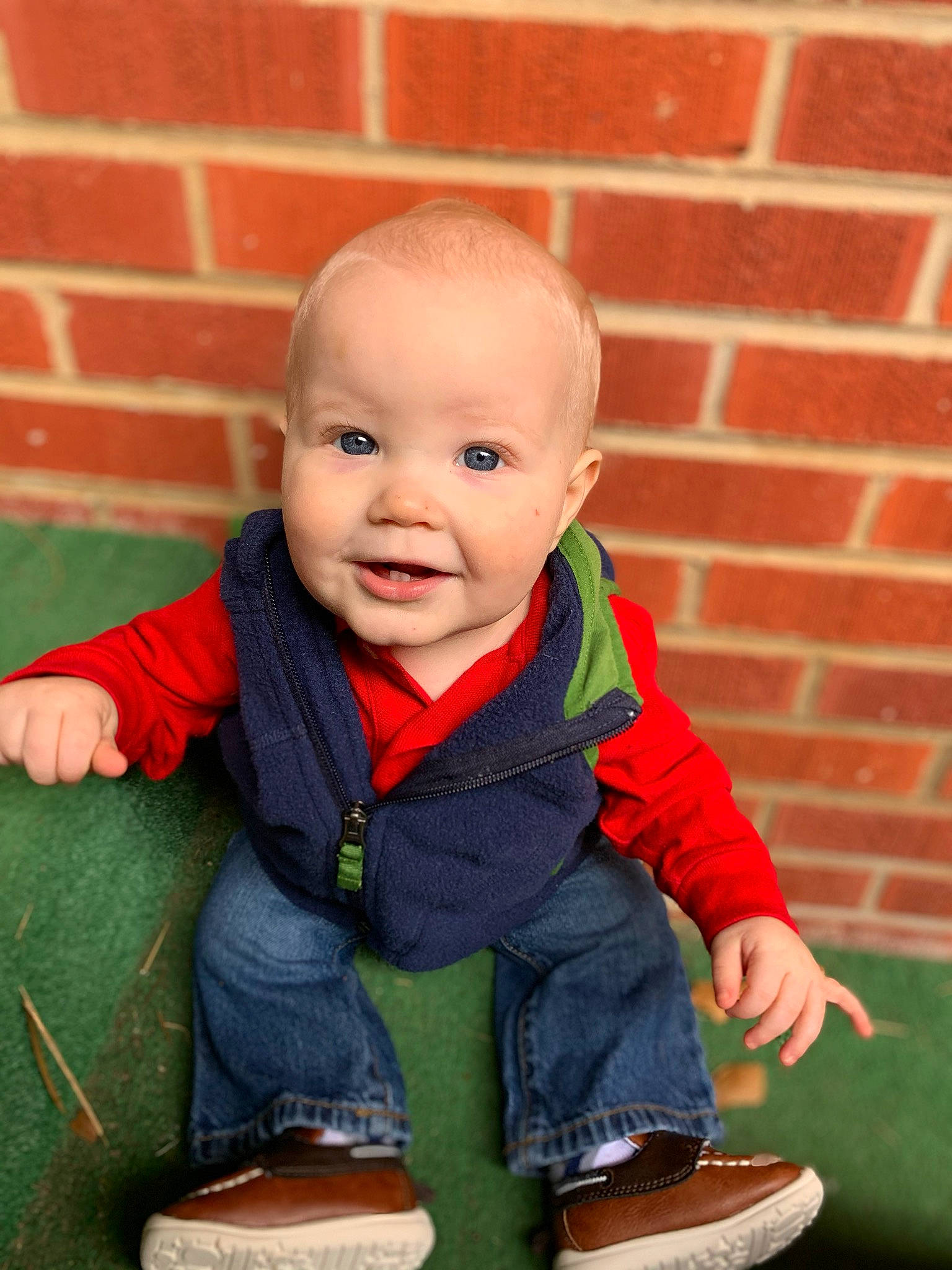 Coleson is registered to the contest to win money with this photo: baby, cheek, child, child_model, face, grass, happy, head, person, photography, play, portrait_photography, sitting, smile, toddler
