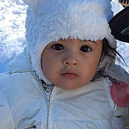 Xoe is registered to the contest to win money with this photo: