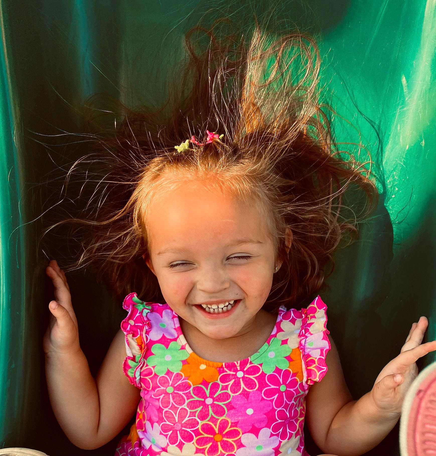 Kelsey is registered to the contest to win money with this photo: arm, chin, eye, face, facial_expression, flash_photography, hairstyle, hand, happy, head, human, human_body, iris, joy, lip, mouth, nose, people_in_nature, person, photograph