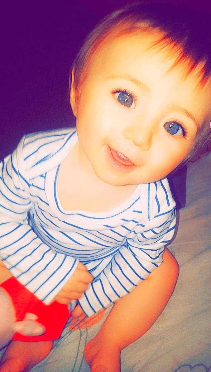 Camille participe au concours pour gagner de l'argent avec cette photo : beauty, blond, cheek, child, child_model, cool, eye, face, forehead, girl, hairstyle, head, human_hair_color, infant, lip, mouth, nose, person, skin, smile