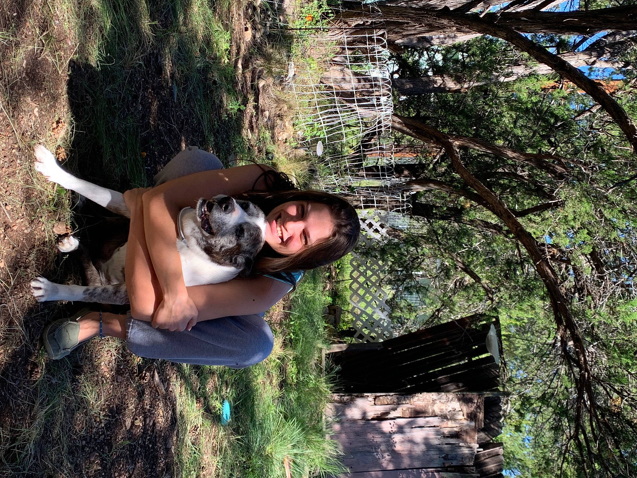 Liciouse is registered to the contest to win money with this photo: adventure, branch, forest, fun, grass, happy, jungle, landscape, leisure, natural_environment, people_in_nature, plant, recreation, smile, t_shirt, tree, trunk, vegetation, wilderness, wood