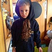 Karen participe au concours pour gagner de l'argent avec cette photo :