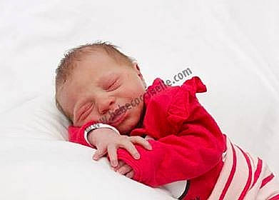 Anastasia a rejoint le concours — aidez-le/la à gagner de superbes lots ! baby, baby_sleeping, bedtime, child, comfort, ear, facial_expression, mouth, nap, nose, person, sleep, toddler, yawn