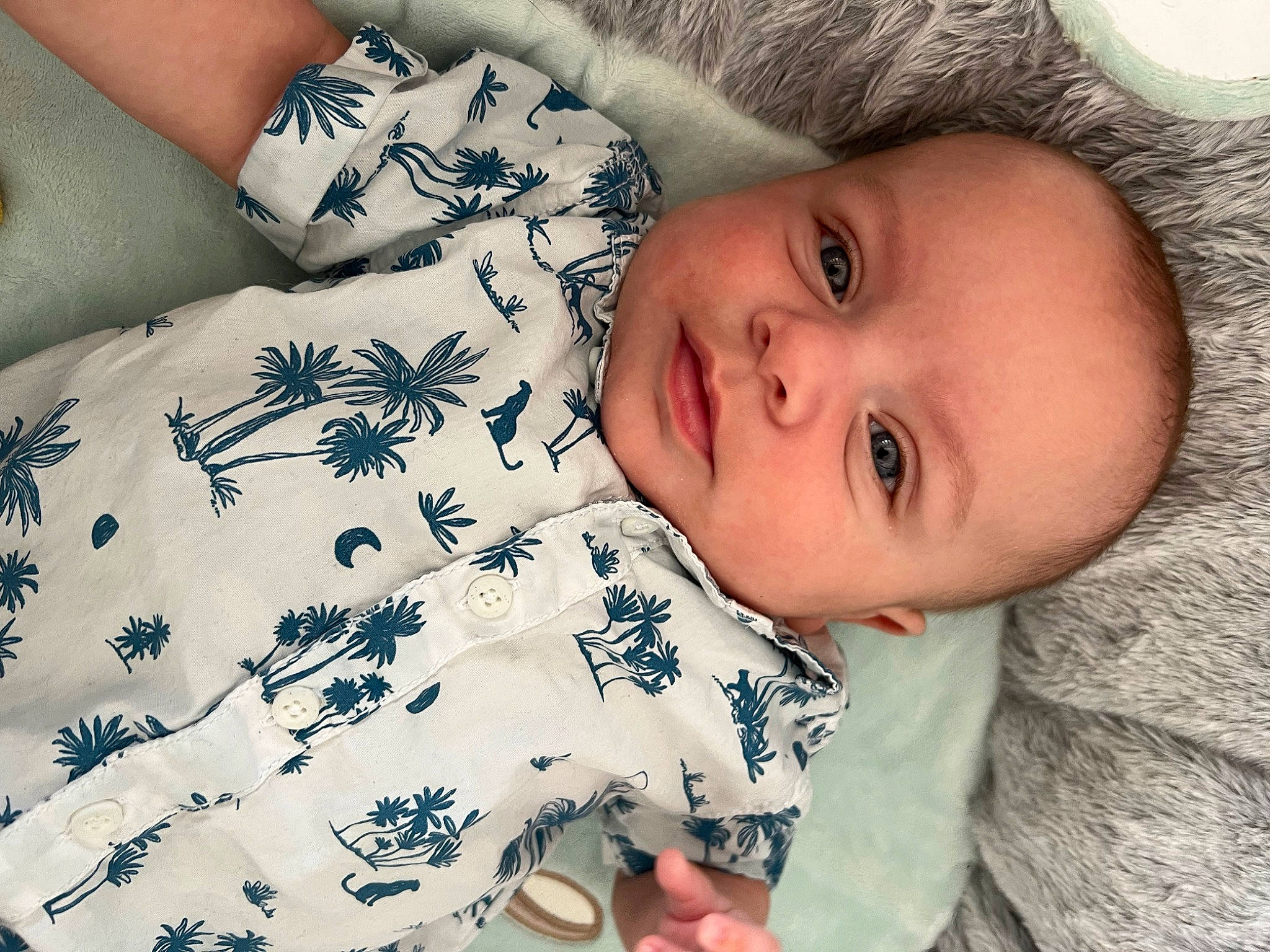 Lylio a rejoint le concours — aidez-le/la à gagner de superbes lots ! baby, baby_toddler_clothing, beauty, cheek, child, comfort, eye, eyelash, happy, linens, lip, mouth, nose, pattern, person, skin, sleeve, smile, textile, toddler