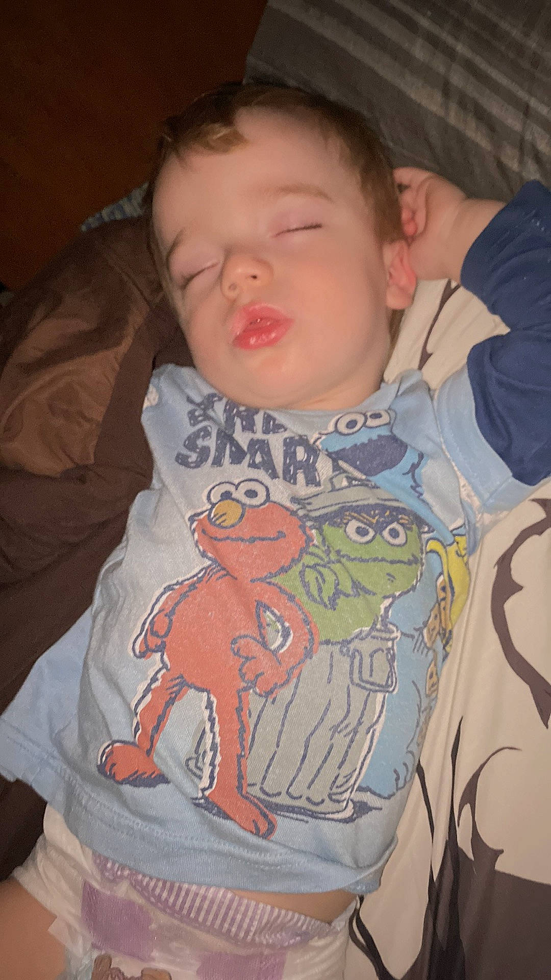 Jeice is registered to the contest to win money with this photo: arm, baby, baby_toddler_clothing, cheek, comfort, eye, face, finger, forehead, head, human_body, mouth, neck, nose, organ, outerwear, person, product, skin, sleeve