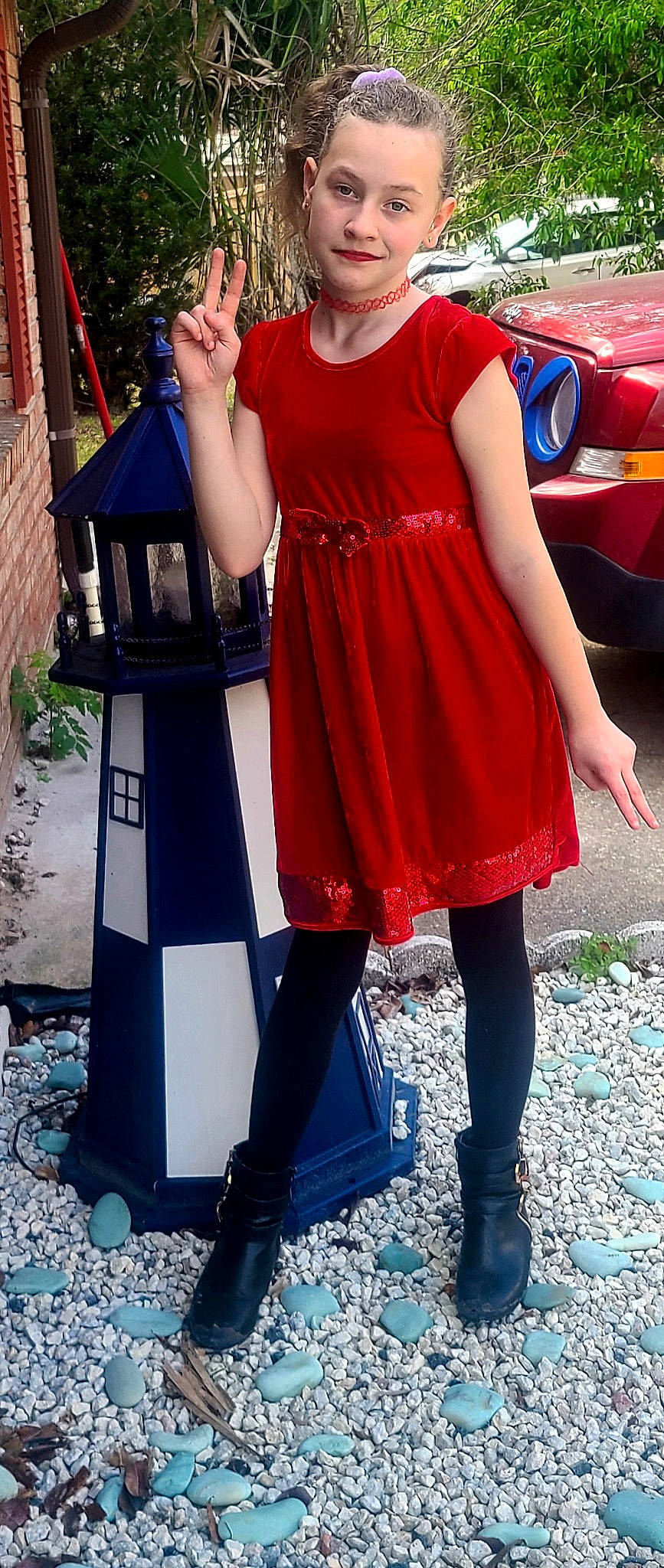 Jazlynn joined the competition — help win amazing prizes! automotive_lighting, bag, blue, car, day_dress, dress, electric_blue, eyewear, fashion_design, human_leg, joy, knee, luggage_and_bags, magenta, person, red, shoe, sleeve, street_fashion, style