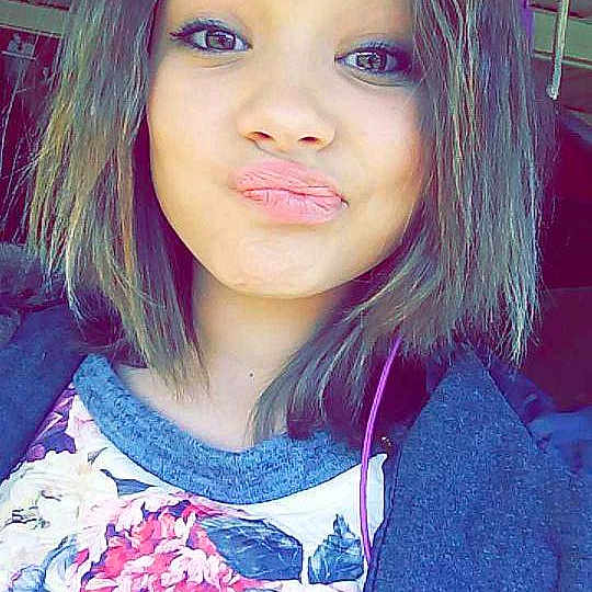 Emma participe au concours pour gagner de l'argent avec cette photo :