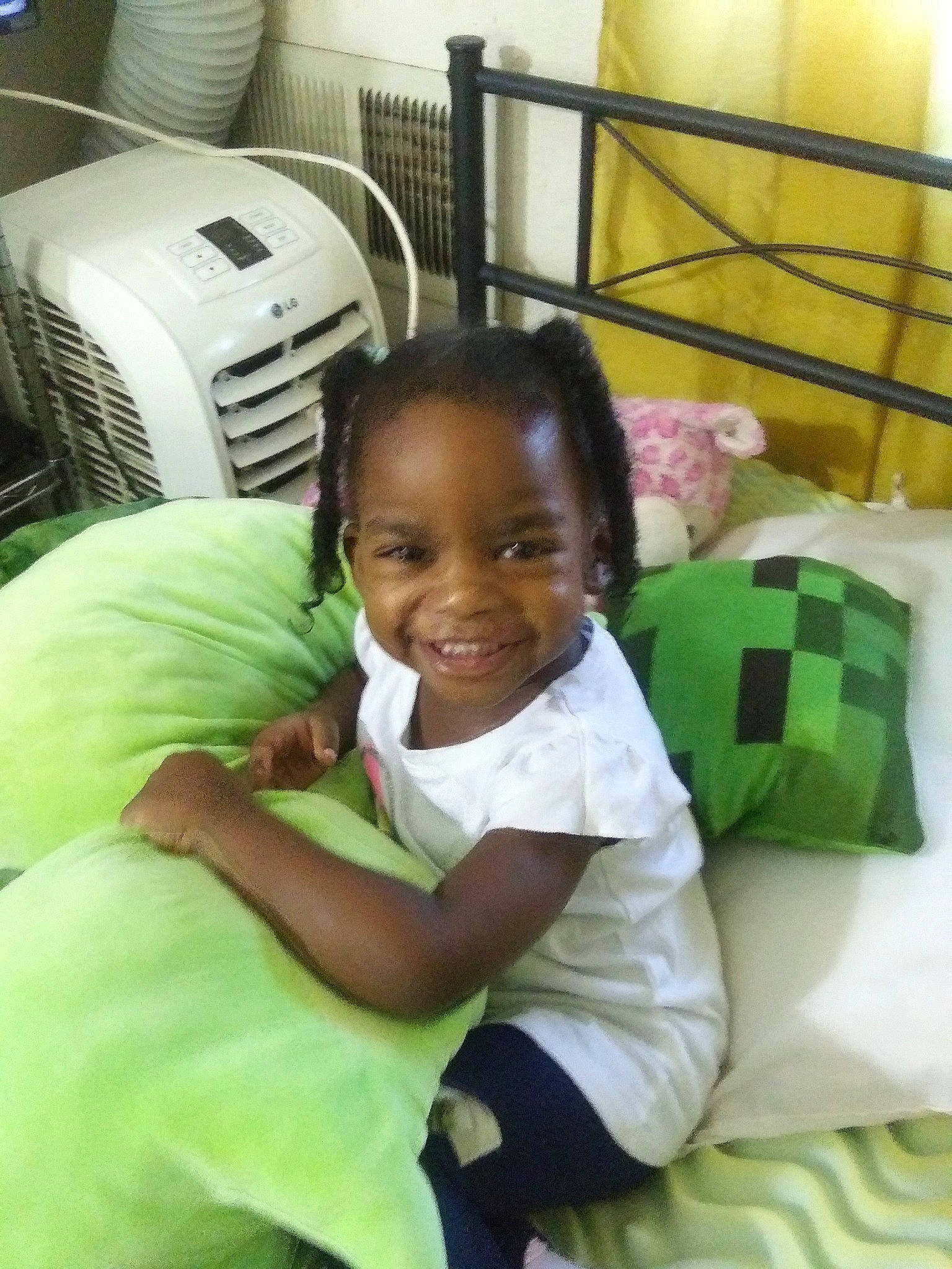 Yalanda joined the competition — help win amazing prizes! baby, child, green, joy, person, toddler