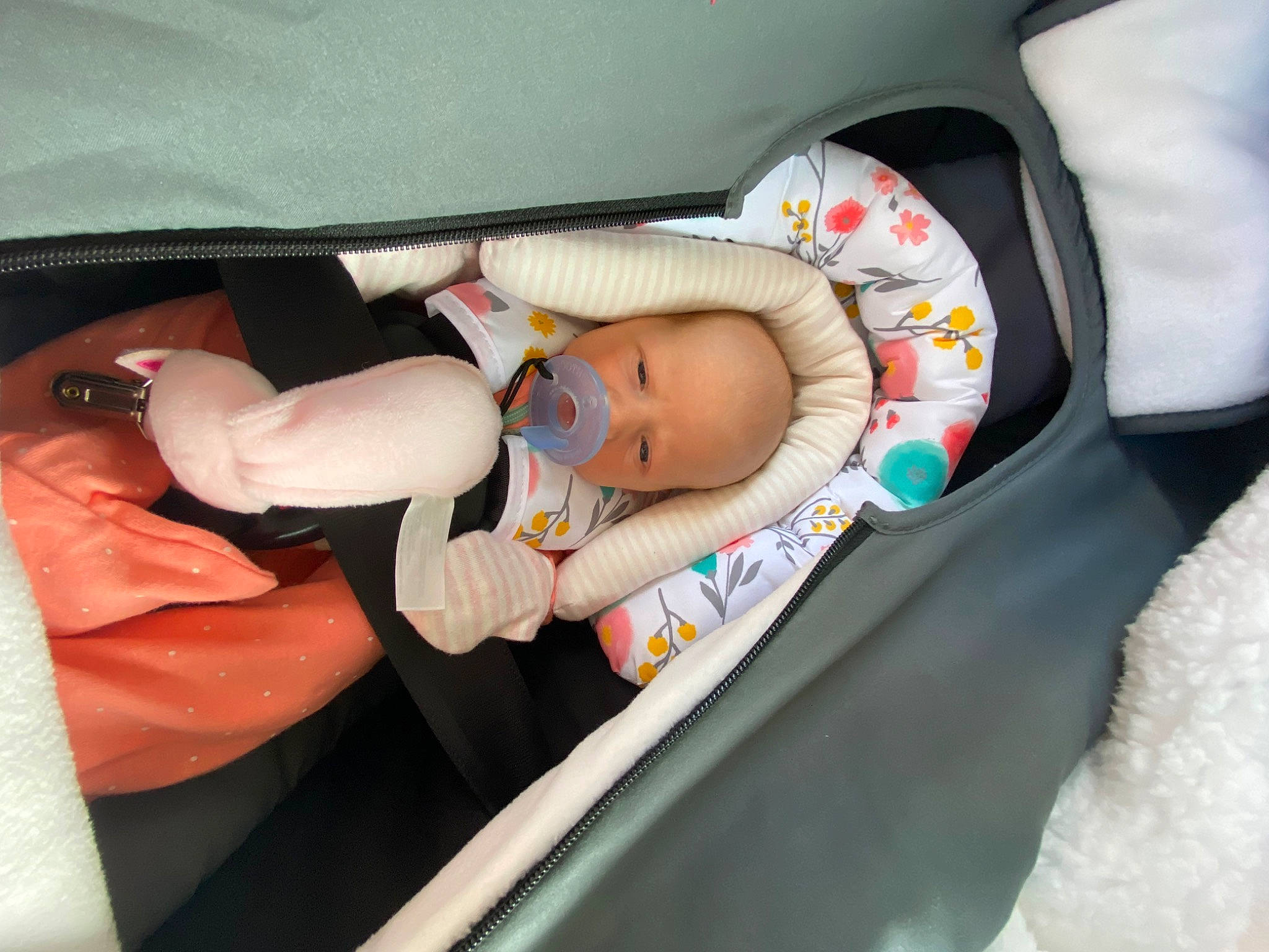 Averie joined the competition — help win amazing prizes! auto_part, baby, baby_carriage, baby_in_car_seat, baby_products, baby_safety, baby_toddler_clothing, car_seat, car_seat_cover, child, comfort, family_car, hand, hat, lap, linens, nail, nap, person, textile