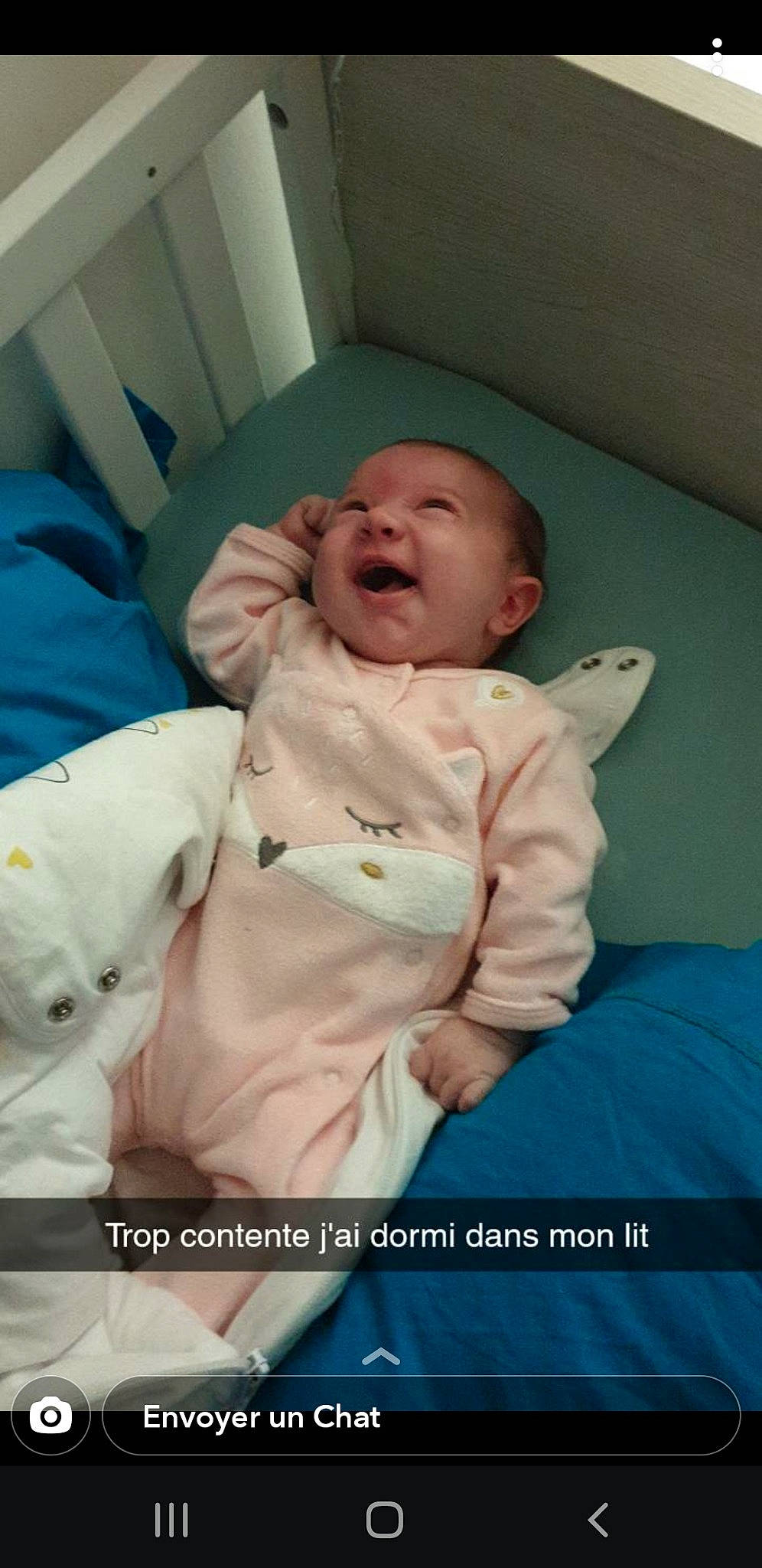 Leeloo a rejoint le concours — aidez-le/la à gagner de superbes lots ! baby, bedtime, birth, cheek, child, childbirth, facial_expression, mouth, nose, person, photo_caption, skin, sleep, smile, toddler