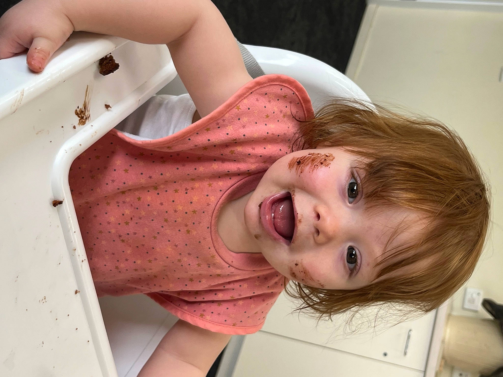 Mayah is registered to the contest to win money with this photo: baby, blond, cheek, child, comfort, elbow, eyelash, finger, happy, joint, lip, long_hair, mouth, neck, nose, person, shoulder, skin, sleeve, smile