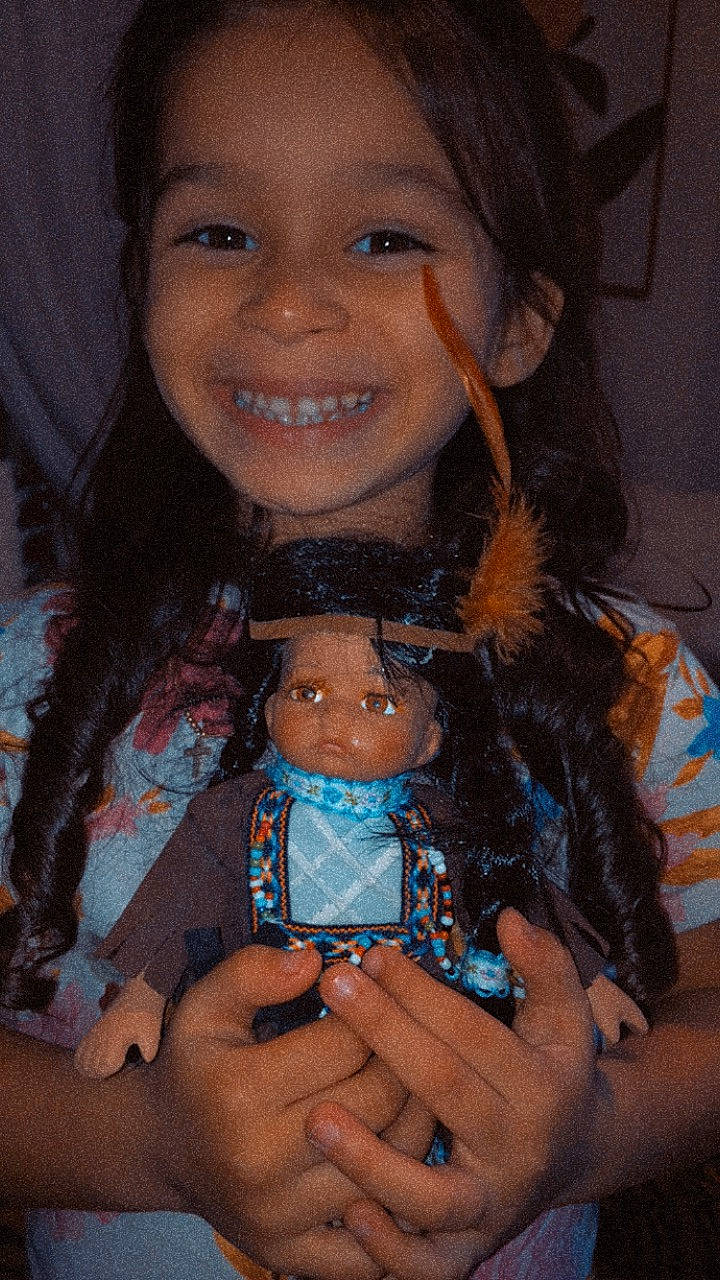 Isabella is registered to the contest to win money with this photo: cheek, chin, eye, eyebrow, eyelash, face, forehead, hair, hairstyle, hand, happy, head, iris, joy, lip, mouth, neck, nose, organ, person