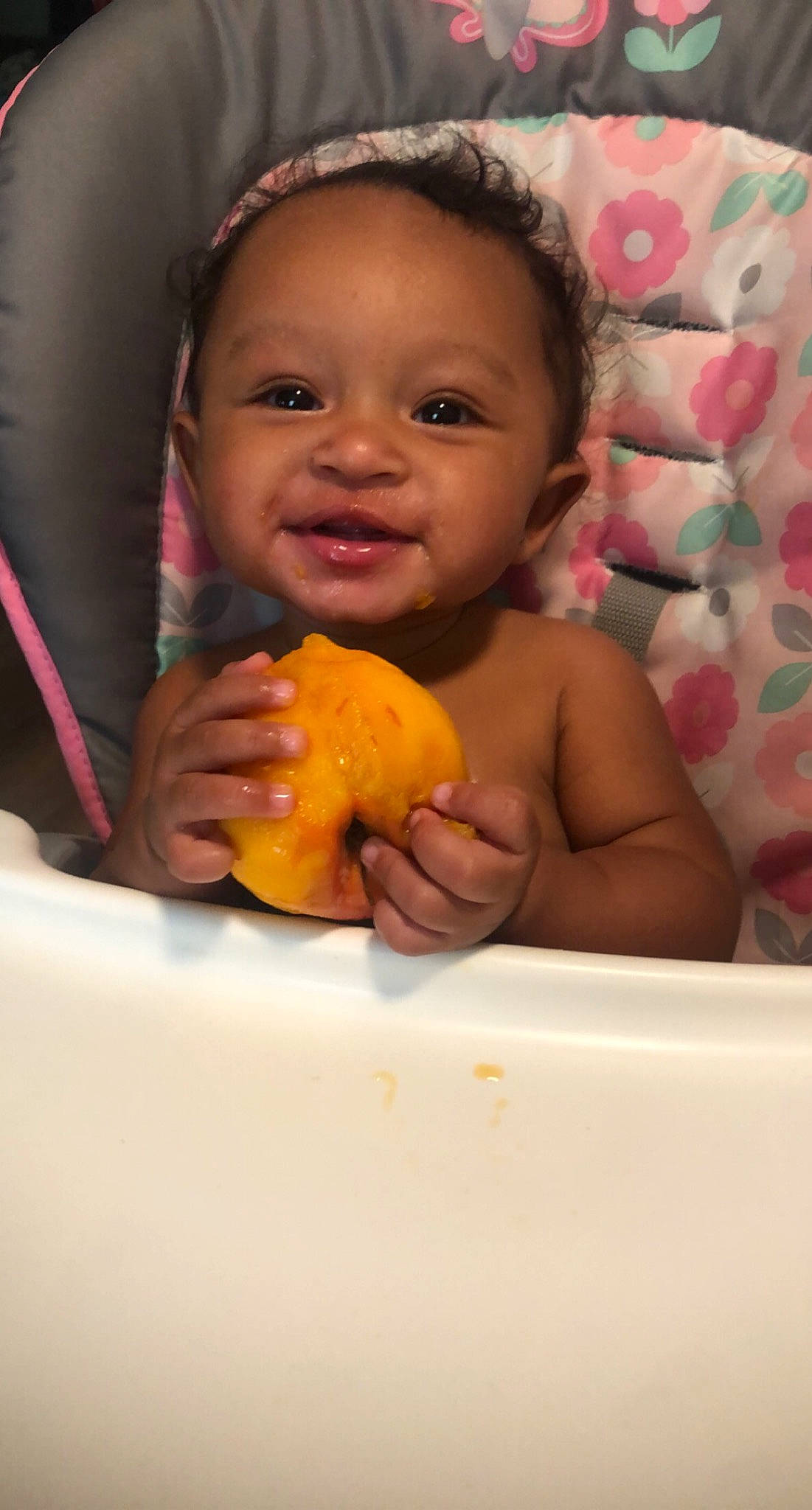 Raeleigh joined the competition — help win amazing prizes! arm, cheek, eye, finger, gesture, hair, hand, happy, head, iris, lip, mouth, nail, neck, nose, person, plant, skin, smile, thumb