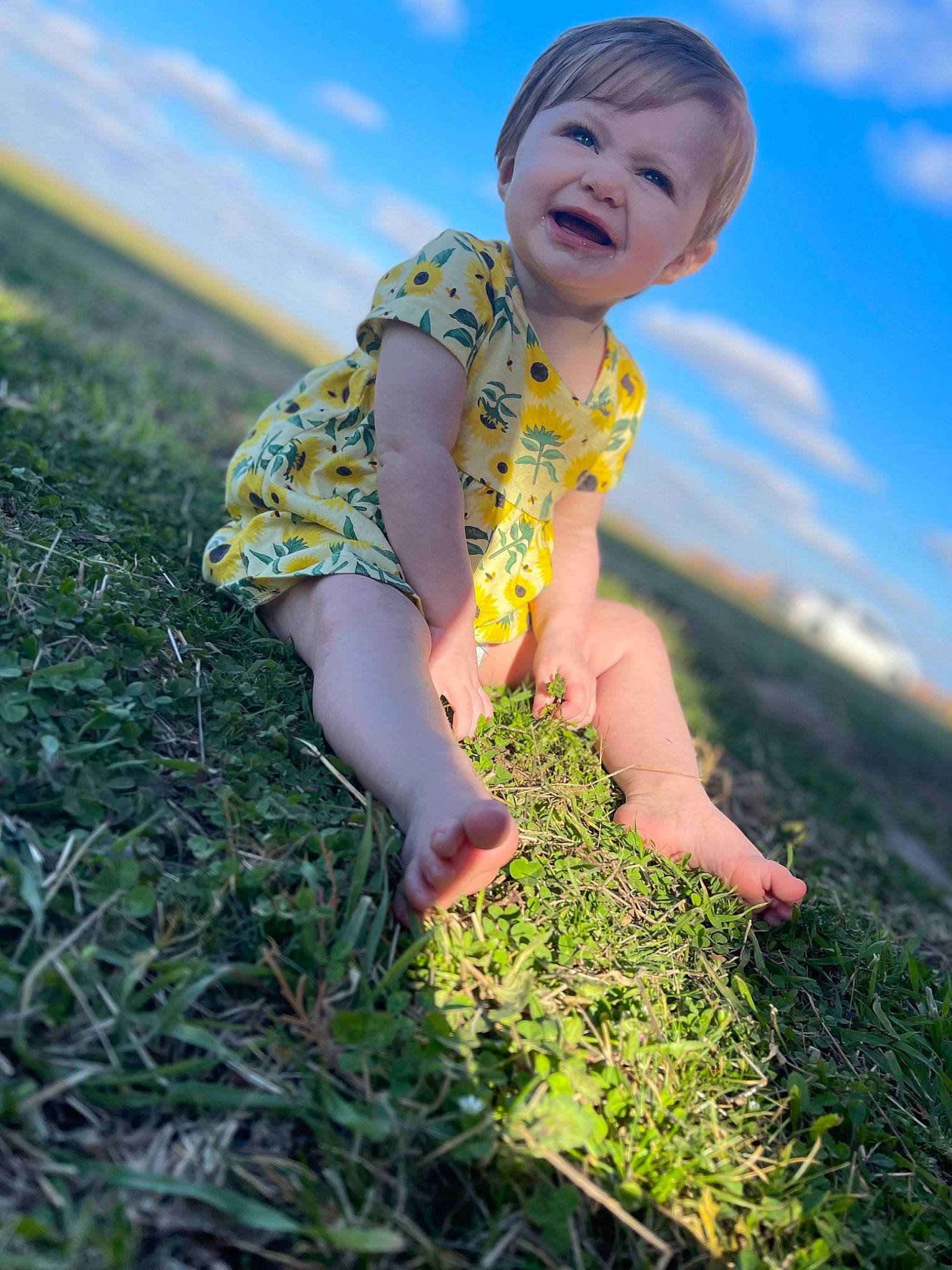 Addisyn is registered to the contest to win money with this photo: agriculture, cloud, flash_photography, fun, grass, grass_family, grassland, hand, happy, horizon, human_body, landscape, leisure, meadow, people_in_nature, person, plant, prairie, sky, sunlight