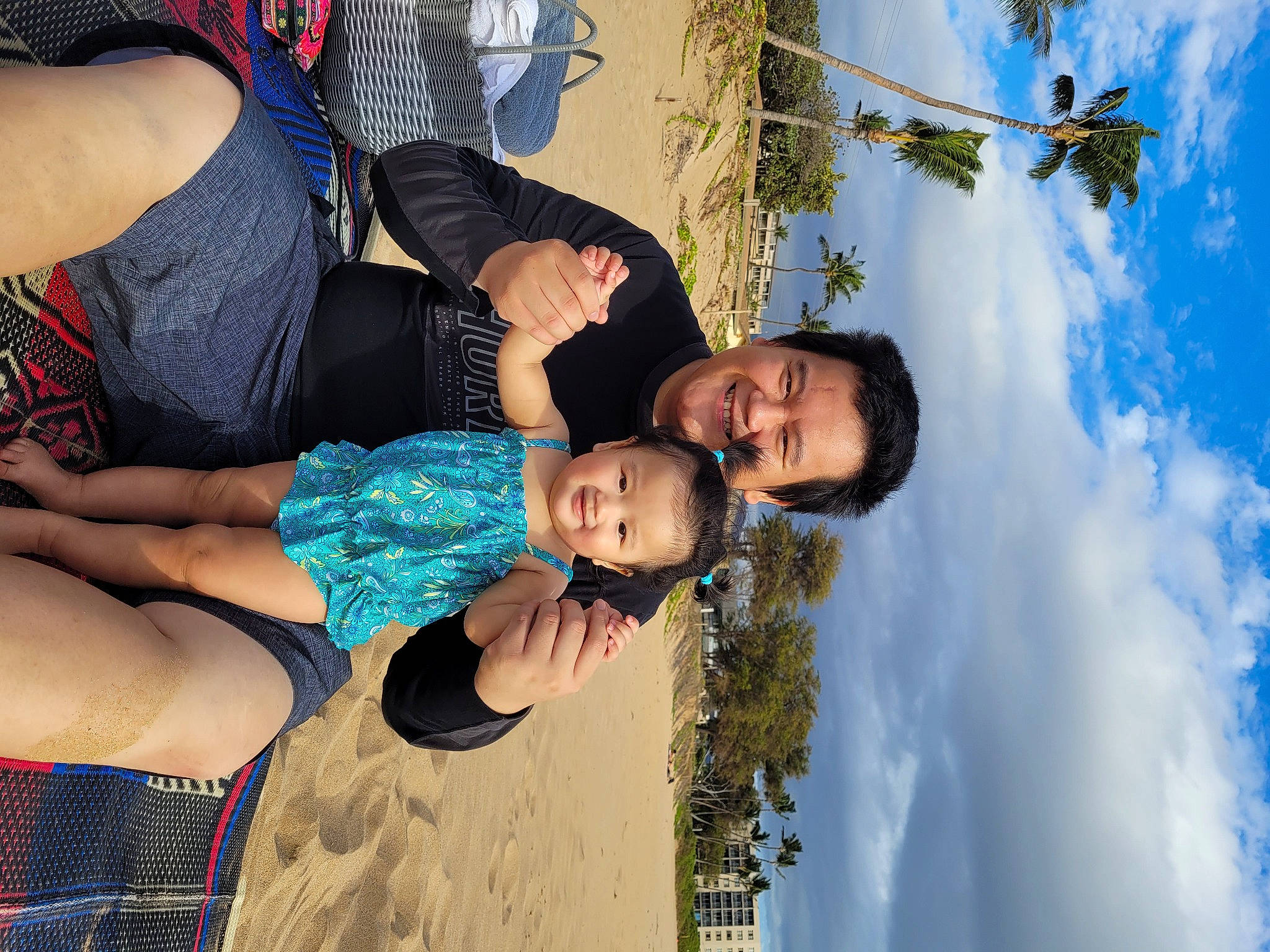 Clarissa is registered to the contest to win money with this photo: azure, blue, cloud, daytime, eyewear, friendship, fun, happy, human_body, joy, leisure, people_in_nature, person, plant, shorts, sky, smile, summer, thigh, travel