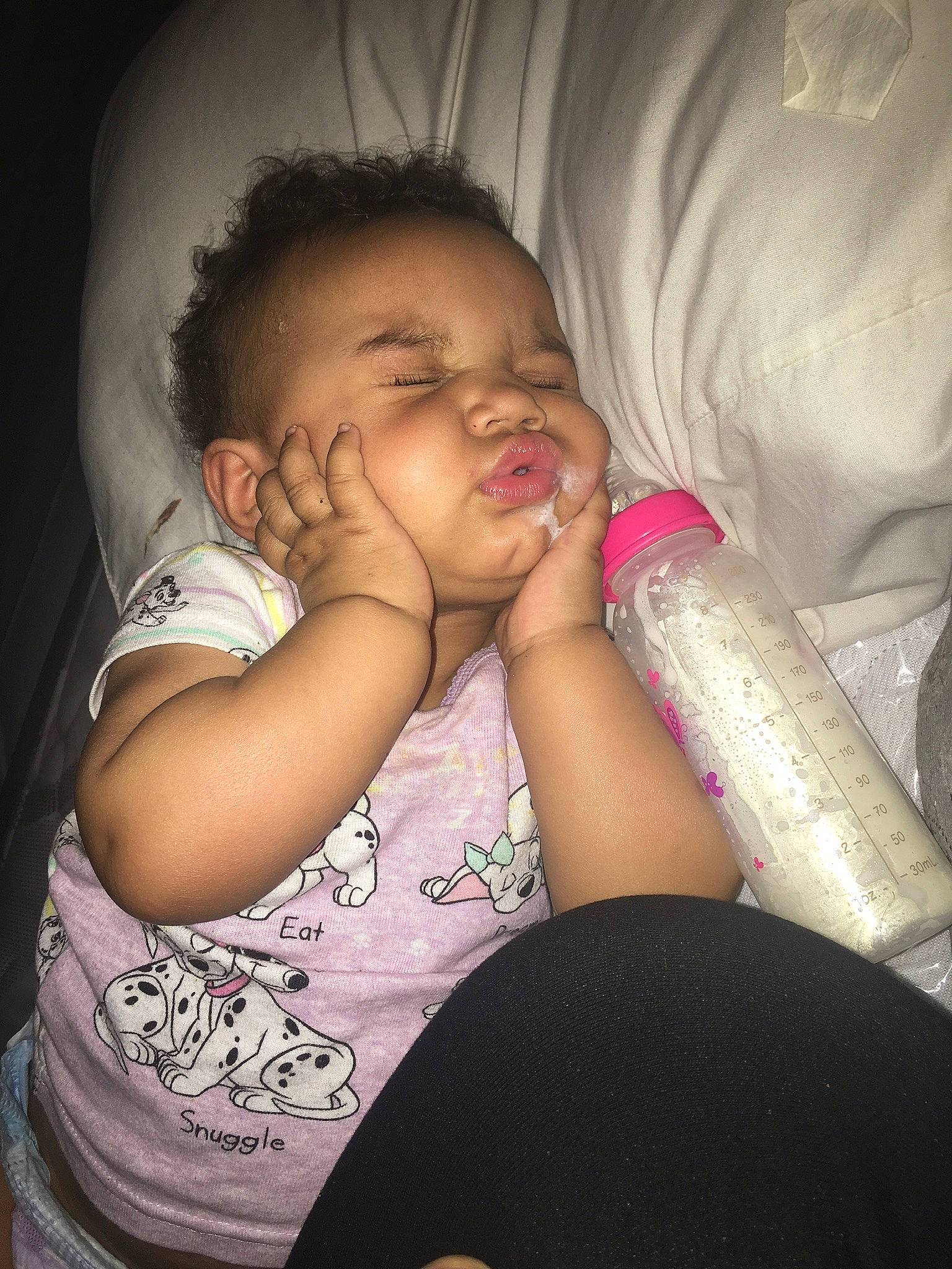 Novah is registered to the contest to win money with this photo: arm, comfort, elbow, eyelash, finger, flash_photography, gesture, hairstyle, hand, happy, human_body, iris, joint, leg, mouth, neck, organ, person, shoulder, skin