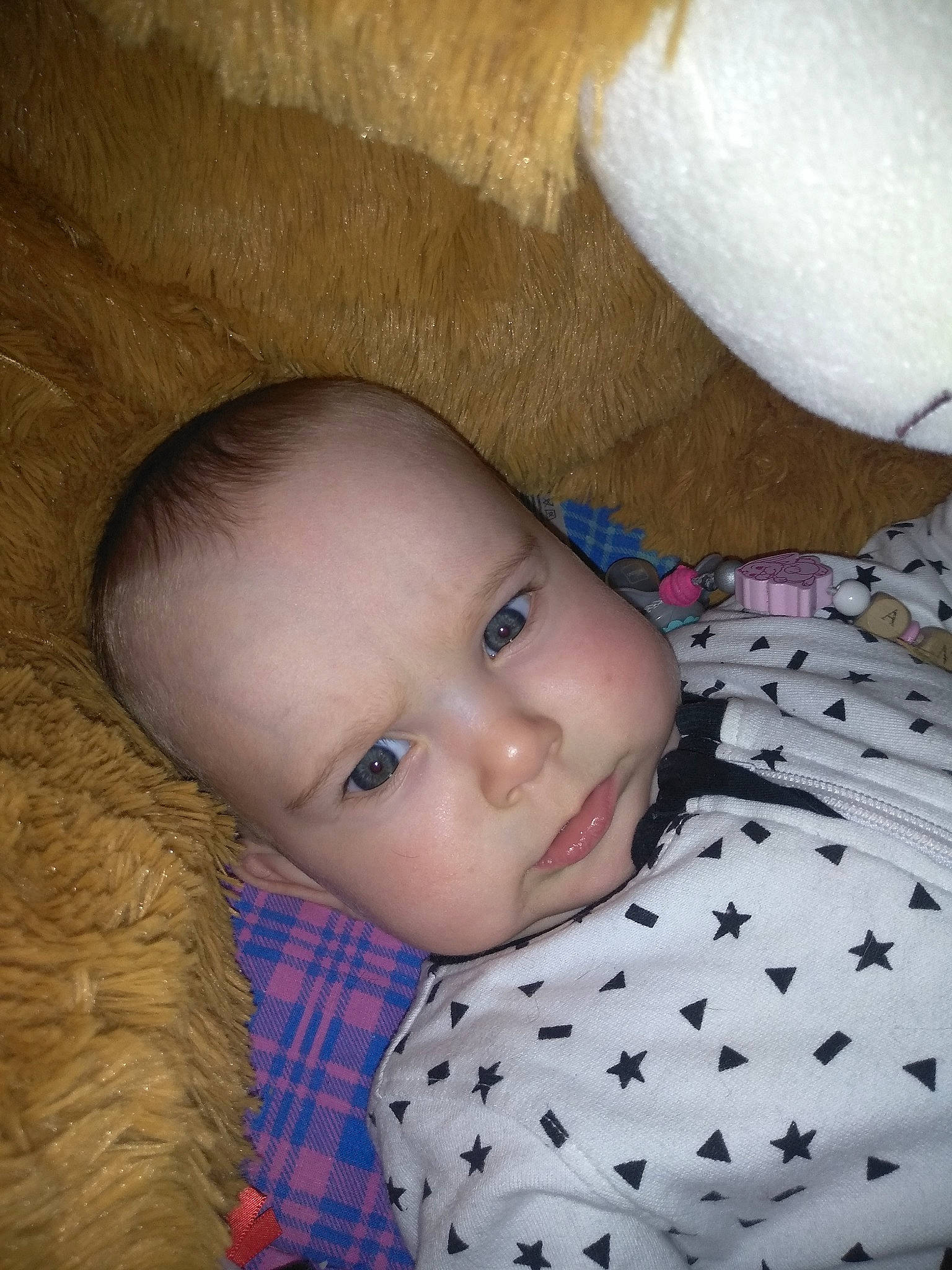 Annaëlle a rejoint le concours — aidez-le/la à gagner de superbes lots ! baby, cheek, child, eye, face, head, iris, lip, nose, person, skin, toddler