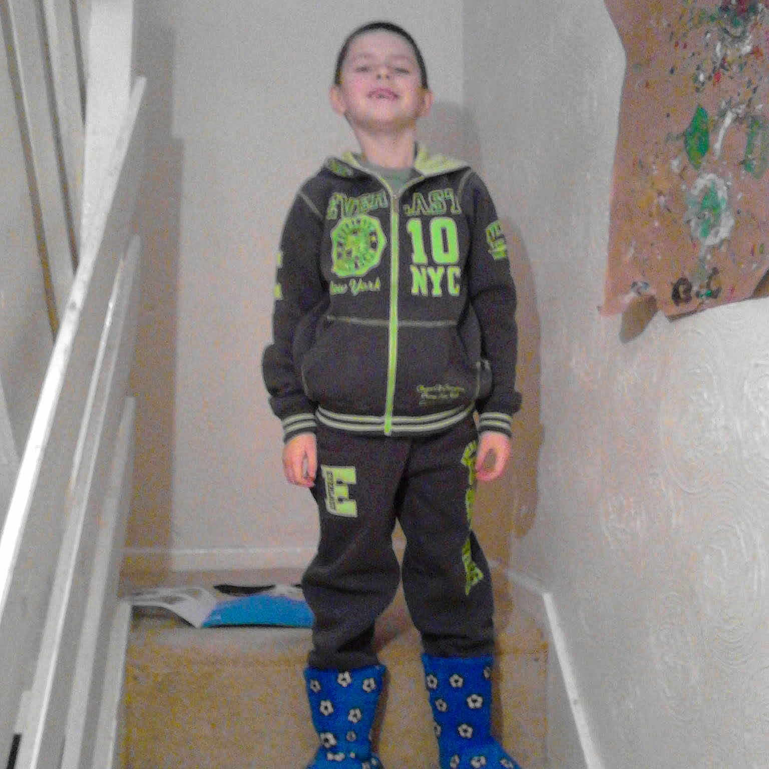 Blake-Curtis is registered to the contest to win money with this photo: