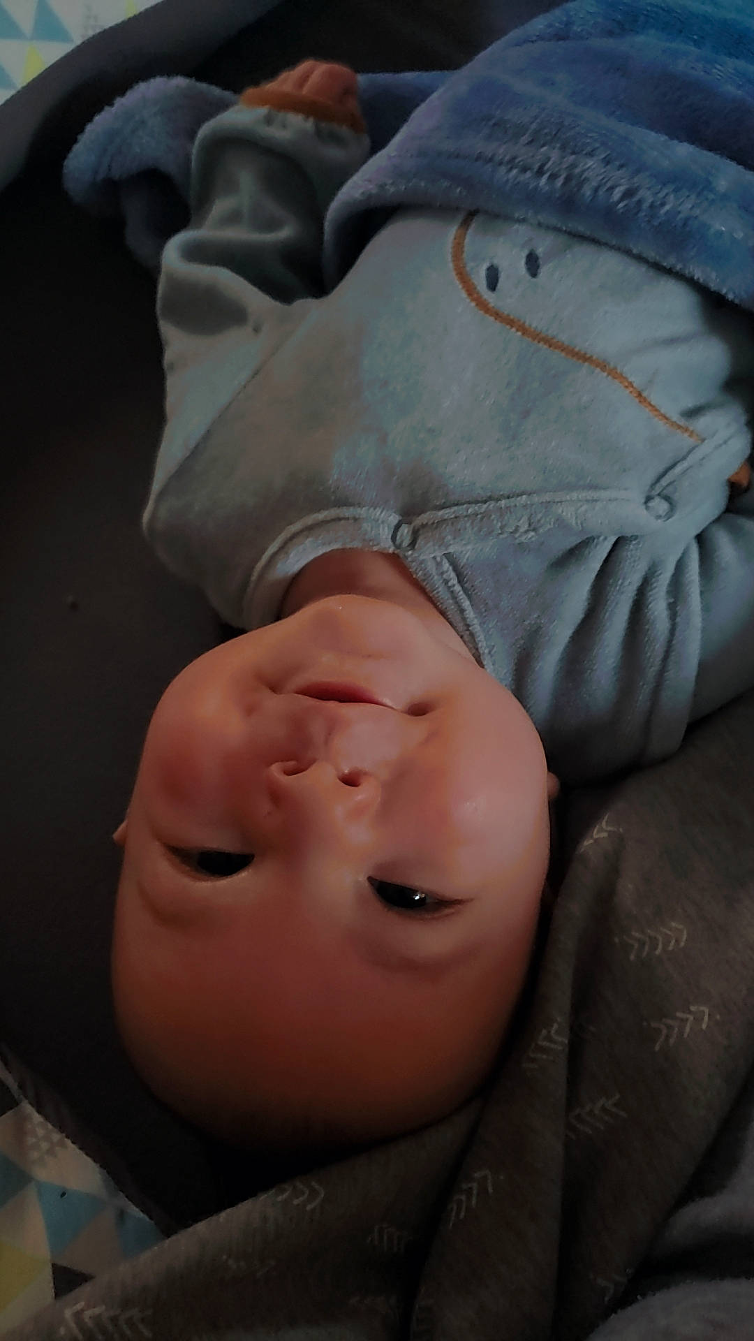 Kamille participe au concours pour gagner de l'argent avec cette photo : baby, baby_products, baby_sleeping, bedtime, cheek, child, comfort, eye, finger, gesture, happy, hat, head, headgear, lip, mouth, nose, person, skin, toddler