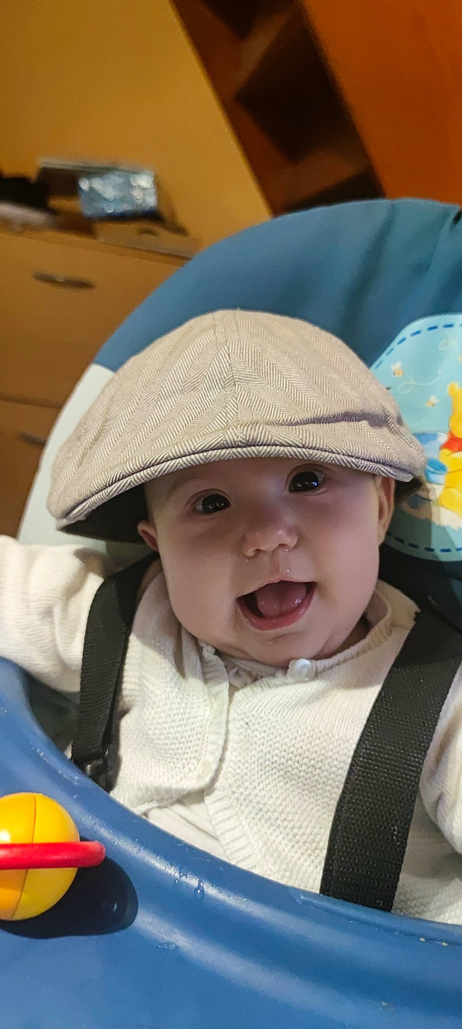 Lana participe au concours pour gagner de l'argent avec cette photo : baby, baby_products, baby_toddler_clothing, cabinetry, cap, cheek, child, drawer, fashion_accessory, fun, happy, hat, headgear, headwear, person, photograph, product, skin, smile, snapshot